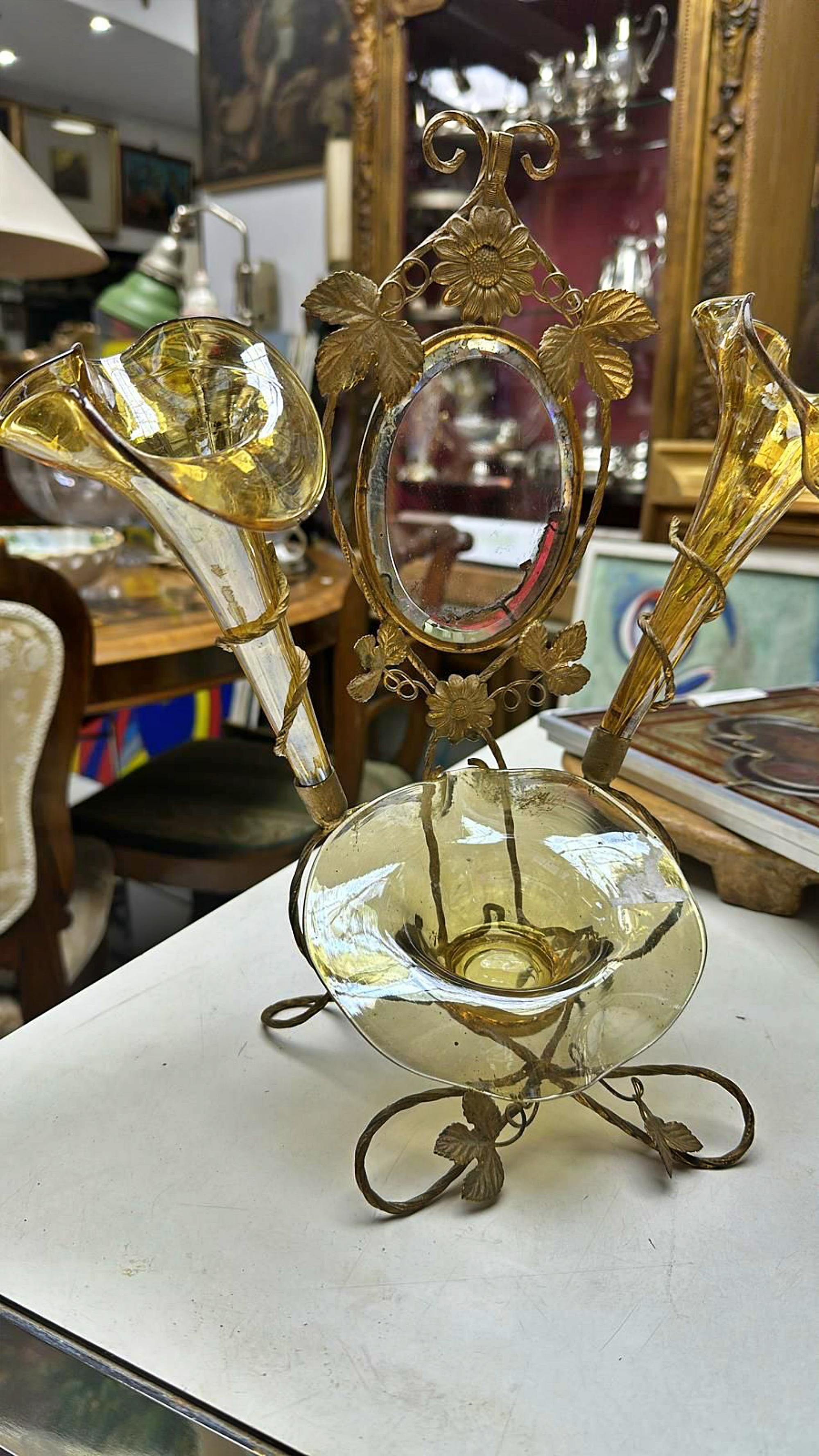 Stunning end 19th Century Italian Murano Glass Flower Holder Art Deco For Sale 2