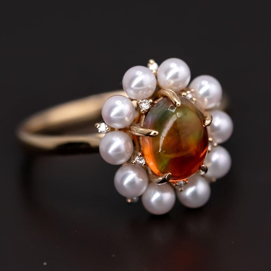 Atemberaubender Verlobungsring aus 18 Karat Gelbgold mit Feueropal, Perle und Diamanten (Arts and Crafts) im Angebot