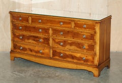 Stunning ViNTAGE ENGLISH BURR WALNUT YEW WOOD & ELM BANK OF DRAWERS