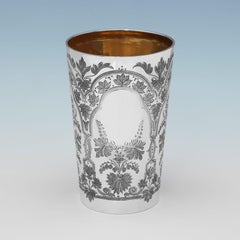 Impresionante Vaso de Plata Inglés del Siglo XIX Grabado - Matriculado en Londres 1884