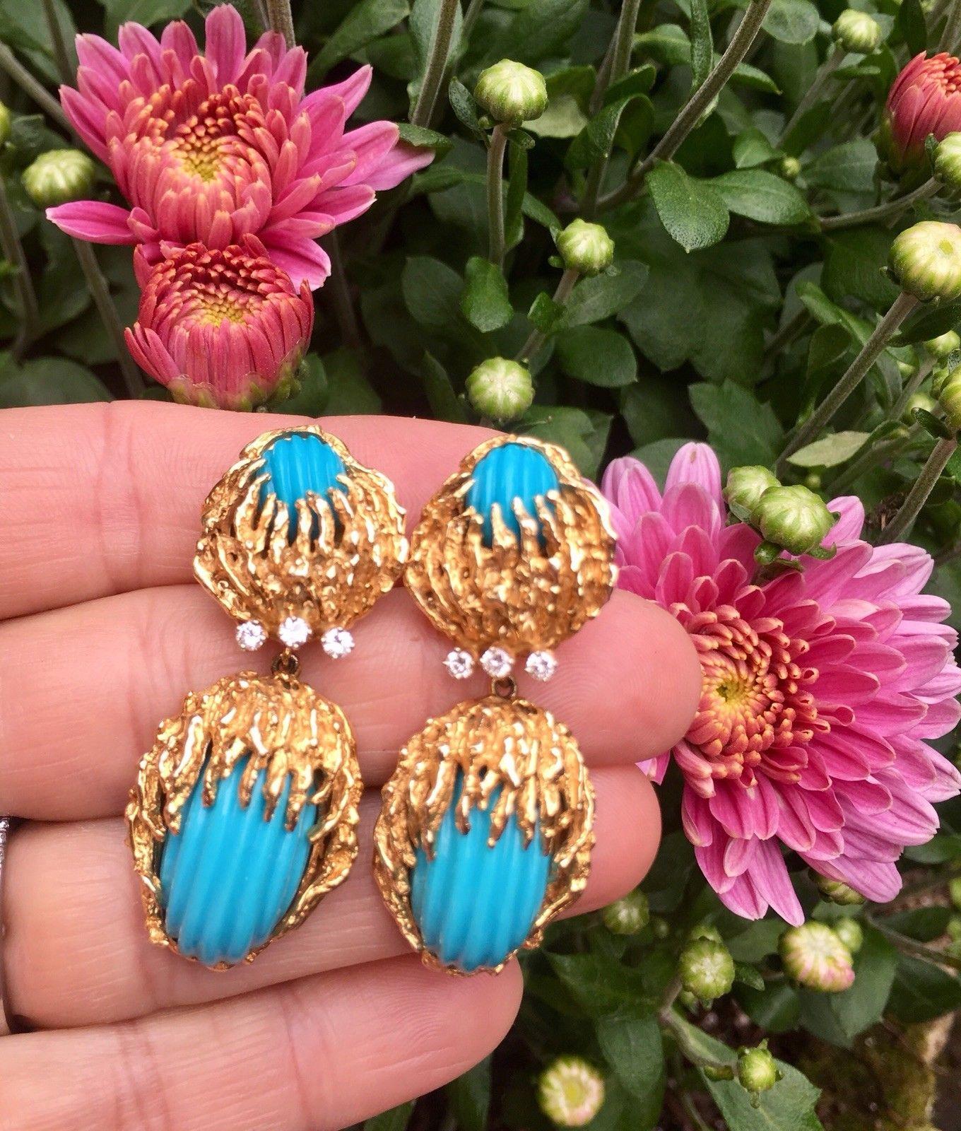 Stunning Estate Gold Carved Turquoise VS Diamond Dangle Pendant Earrings In Excellent Condition In Shaker Heights, OH