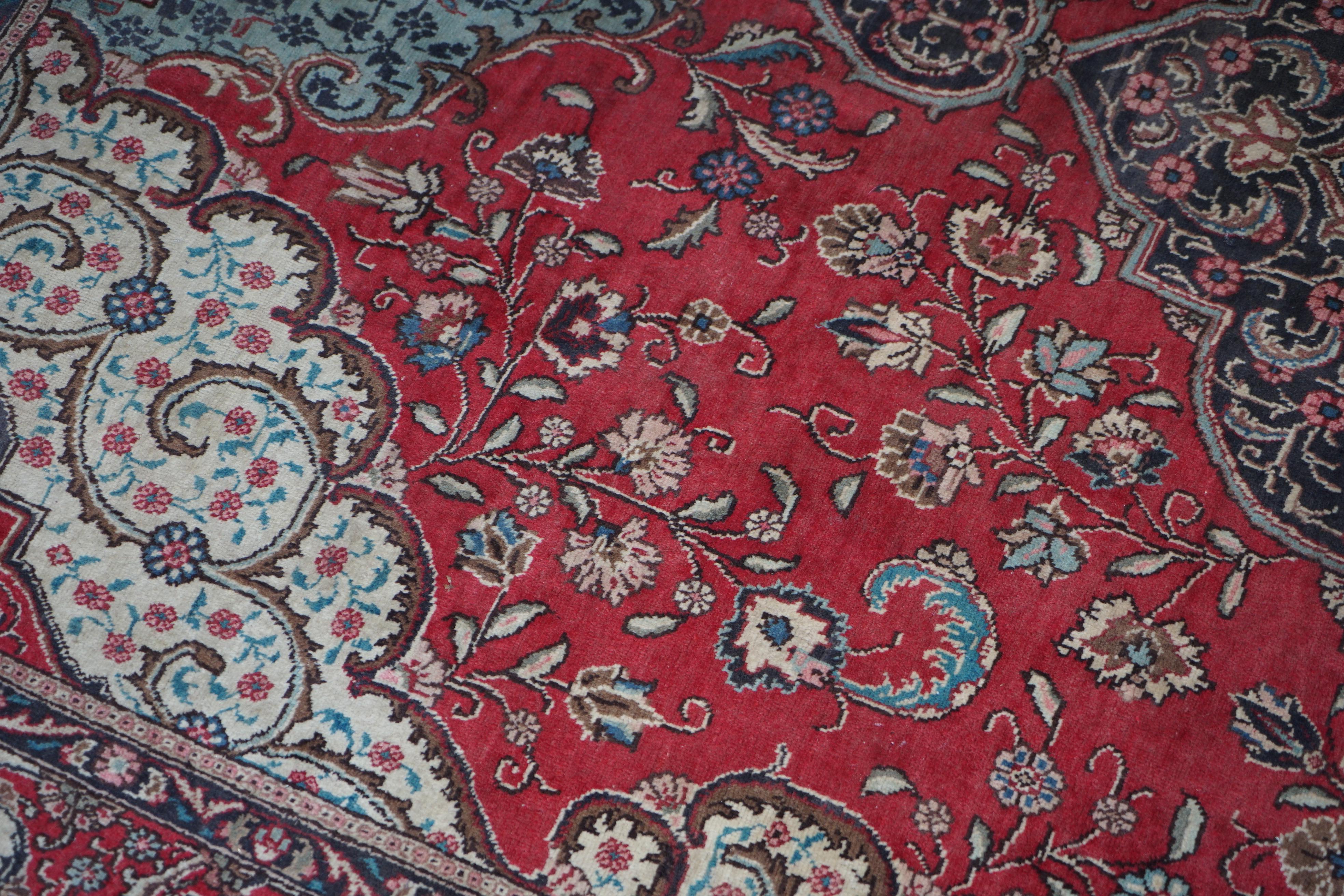 Stunning Extra Large Fine Antique French Country House Rug Carpet For Sale 1
