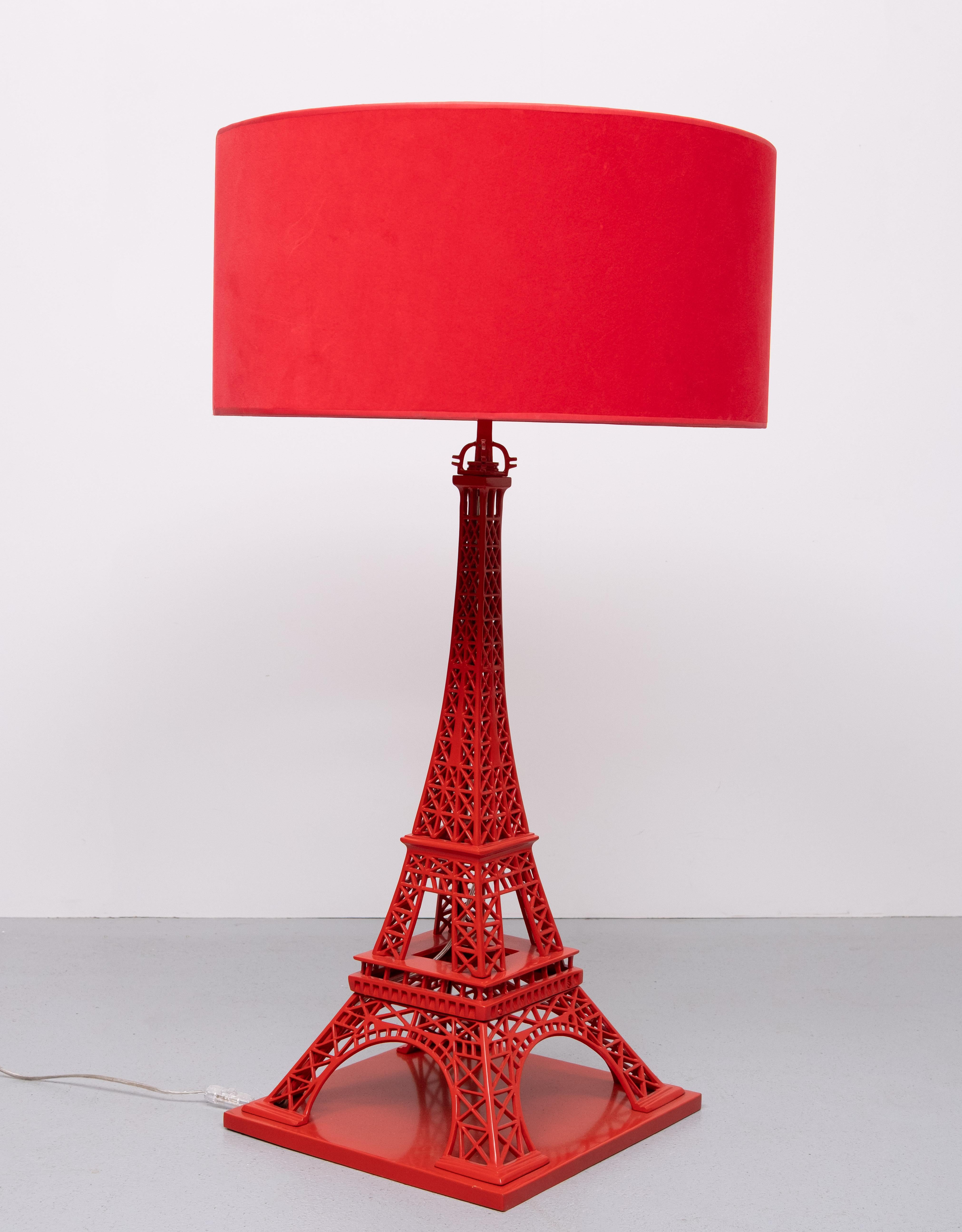 Stunning Extra Large Red Eiffel tower lamp  by EICHHOLTZ In Good Condition For Sale In Den Haag, NL