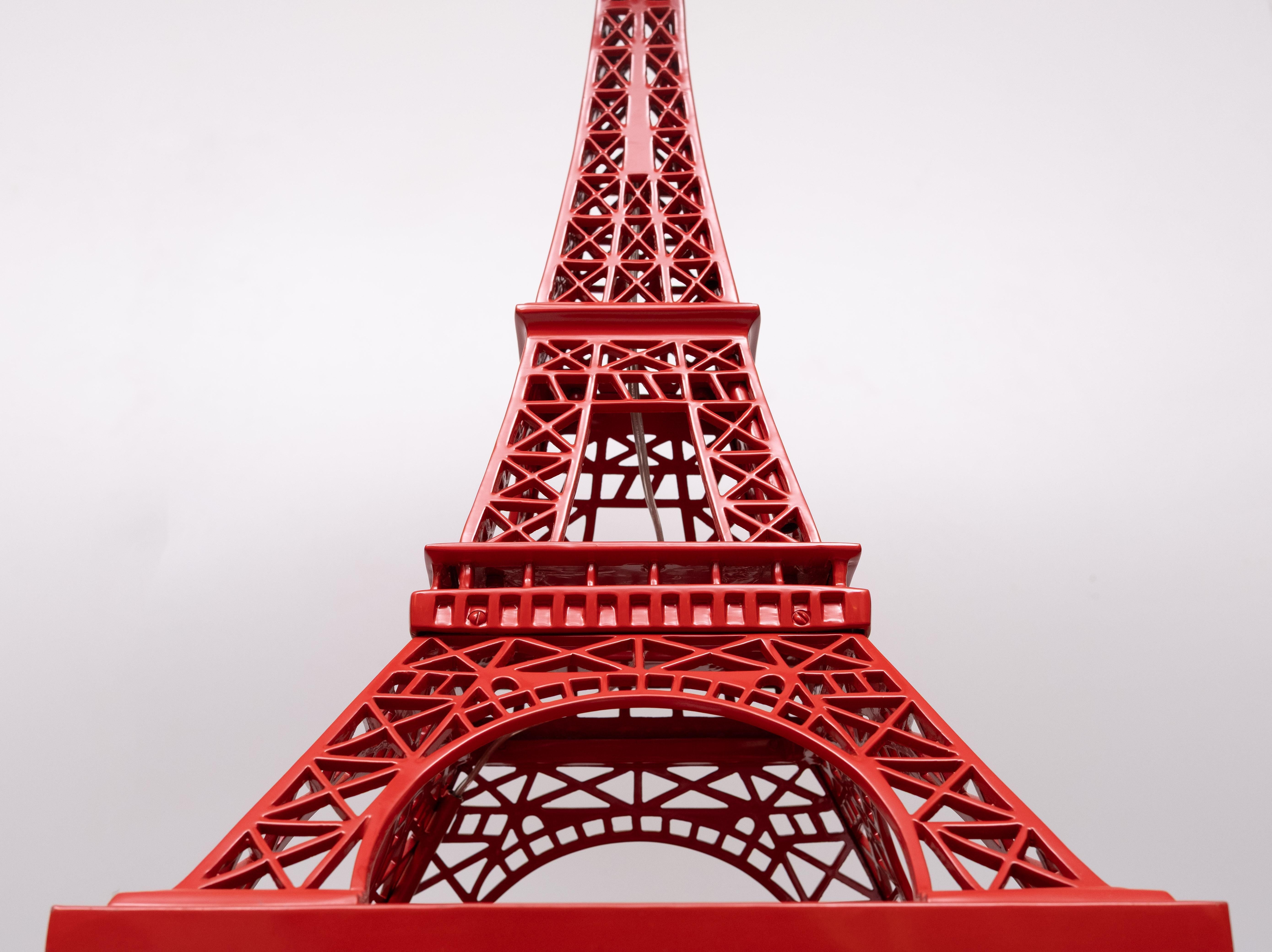 Stunning Extra Large Red Eiffel tower lamp  by EICHHOLTZ For Sale 2
