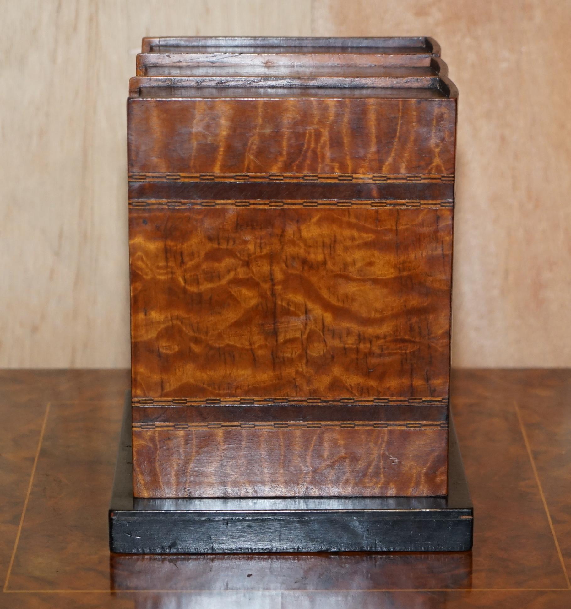pipe tobacco rack