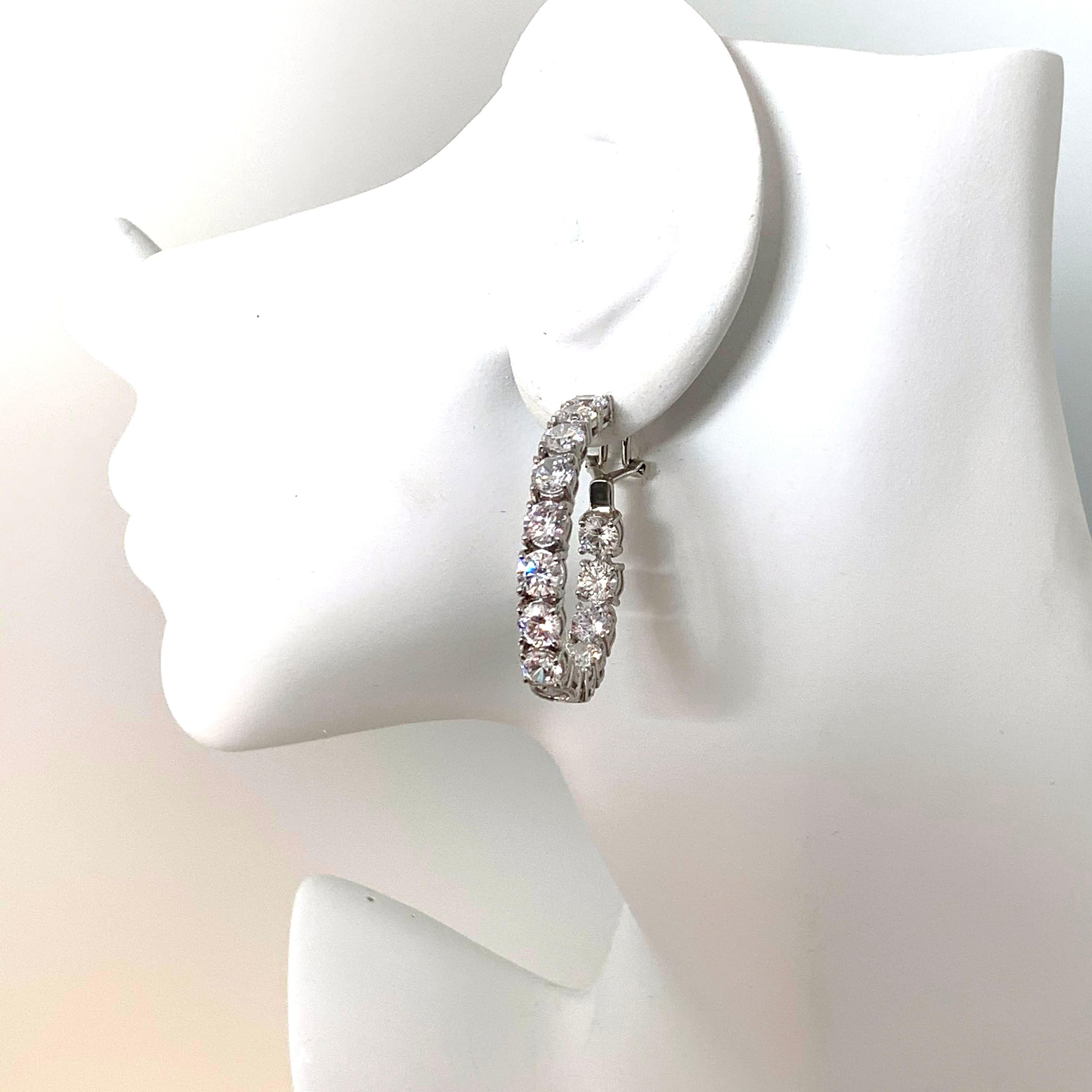 Stunning Faux Diamond Sterling Silver Hoop Earrings In New Condition In Los Angeles, CA