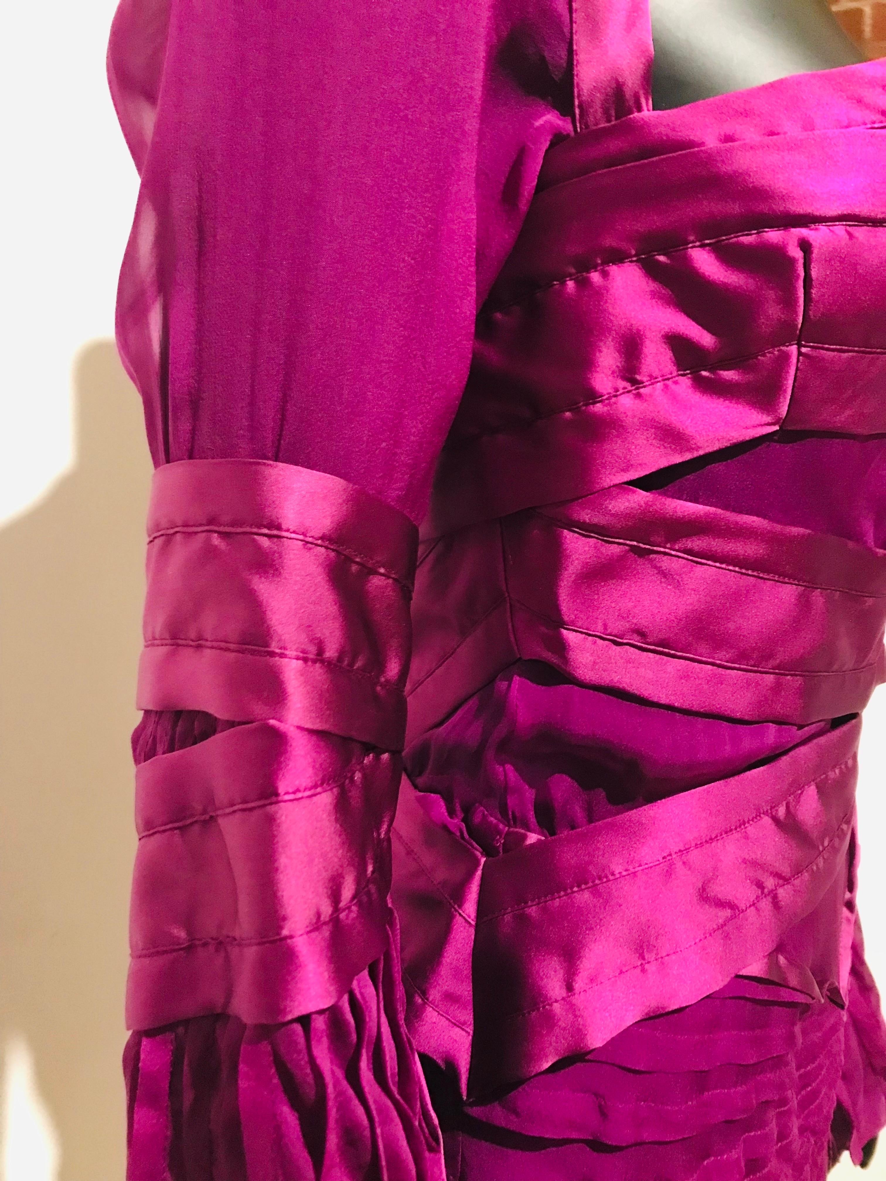 Women's Final collection F/W look #27 Tom Ford for GUCCI magenta silk dress