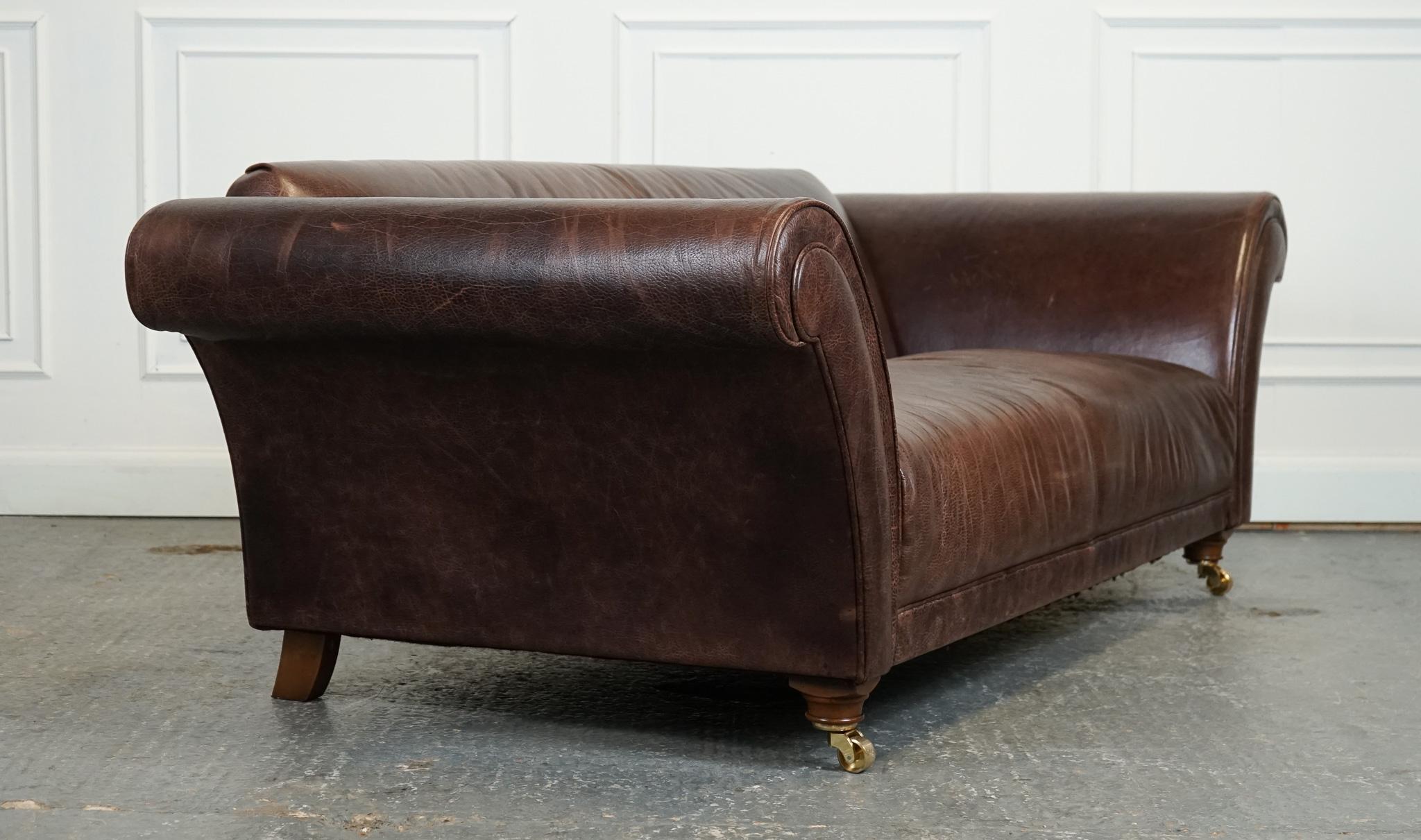 STUNNING FISHPOOLS HERiTAGE BROWN LEATHER 2 TO 3 SEATER SOFA For Sale 7