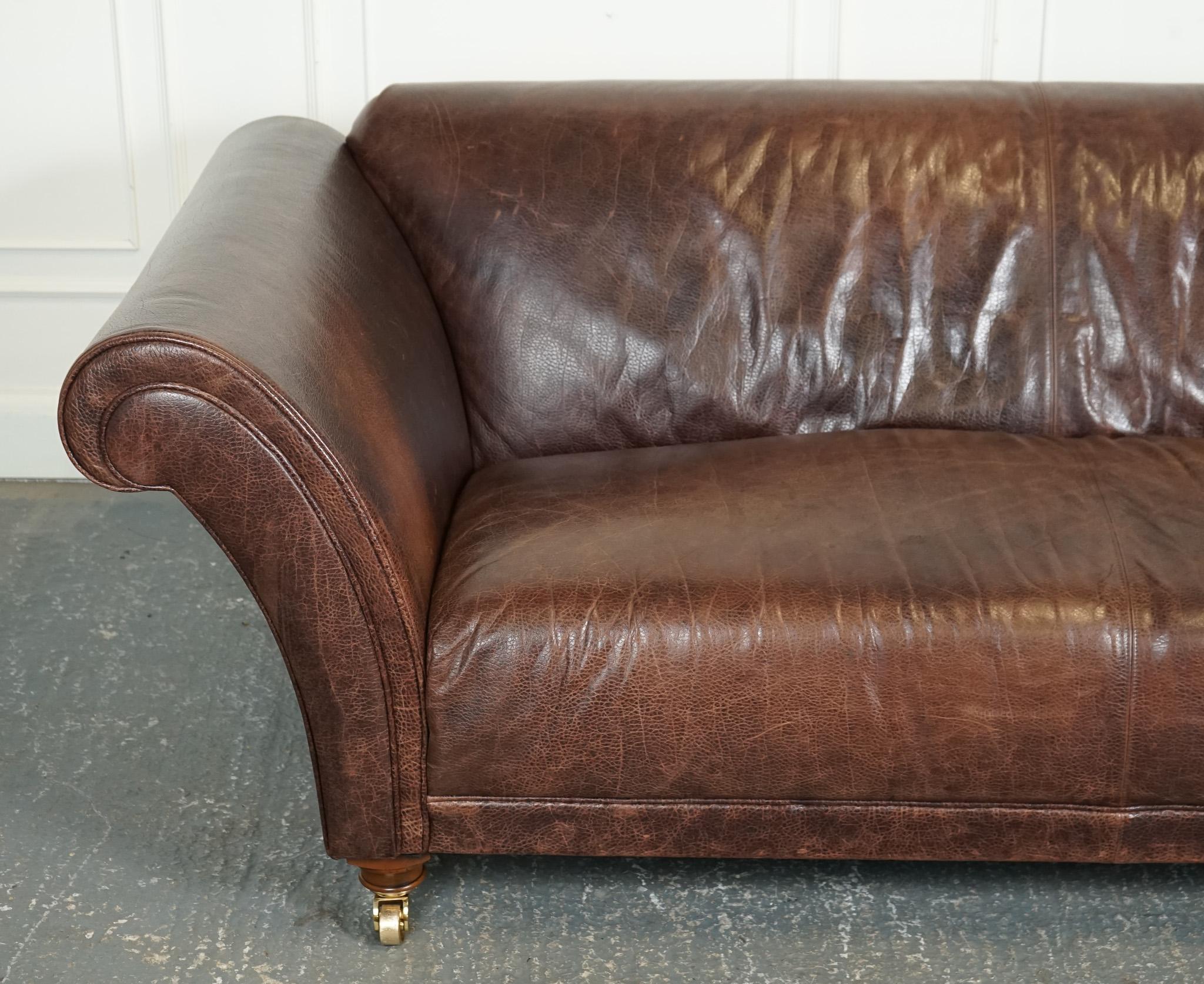 Hand-Crafted STUNNING FISHPOOLS HERiTAGE BROWN LEATHER 2 TO 3 SEATER SOFA For Sale