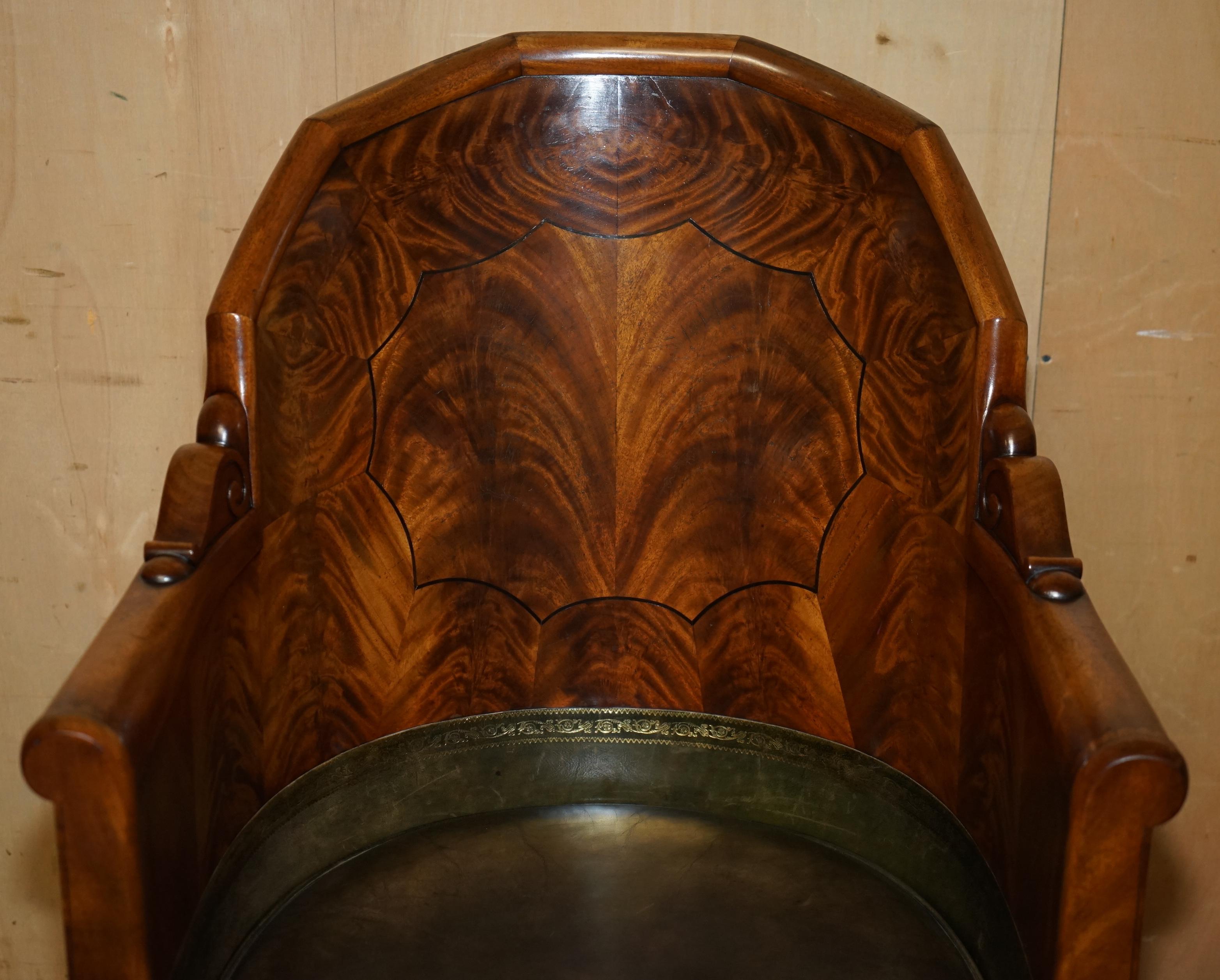 STUNNiNG FLAMED HARDWOOD GRÜNE LEDER LORD MARCH GOODWOOD HOUSE ARMCHAIR (Englisch) im Angebot