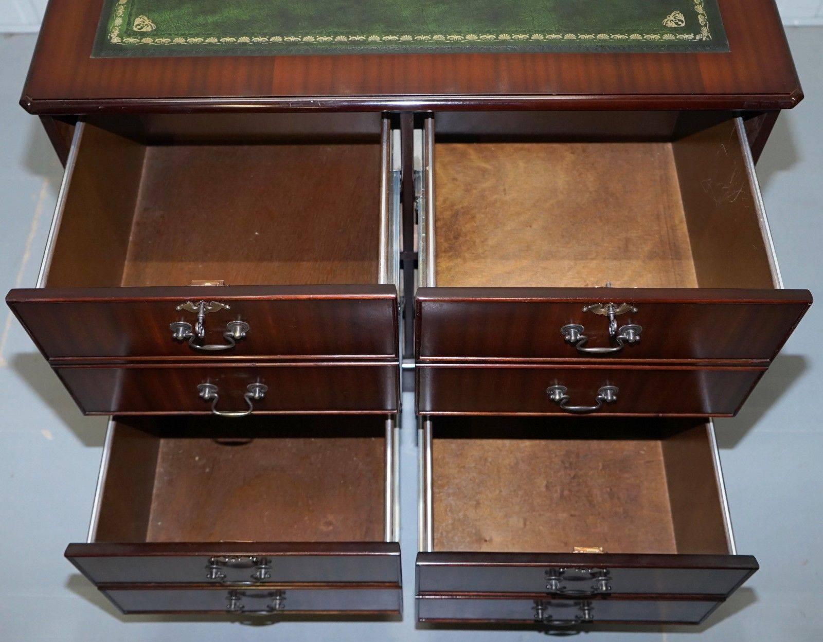 Stunning Flamed Mahogany Veneer Twin Pedestal Fining Cabinet, Green Leather Desk 2