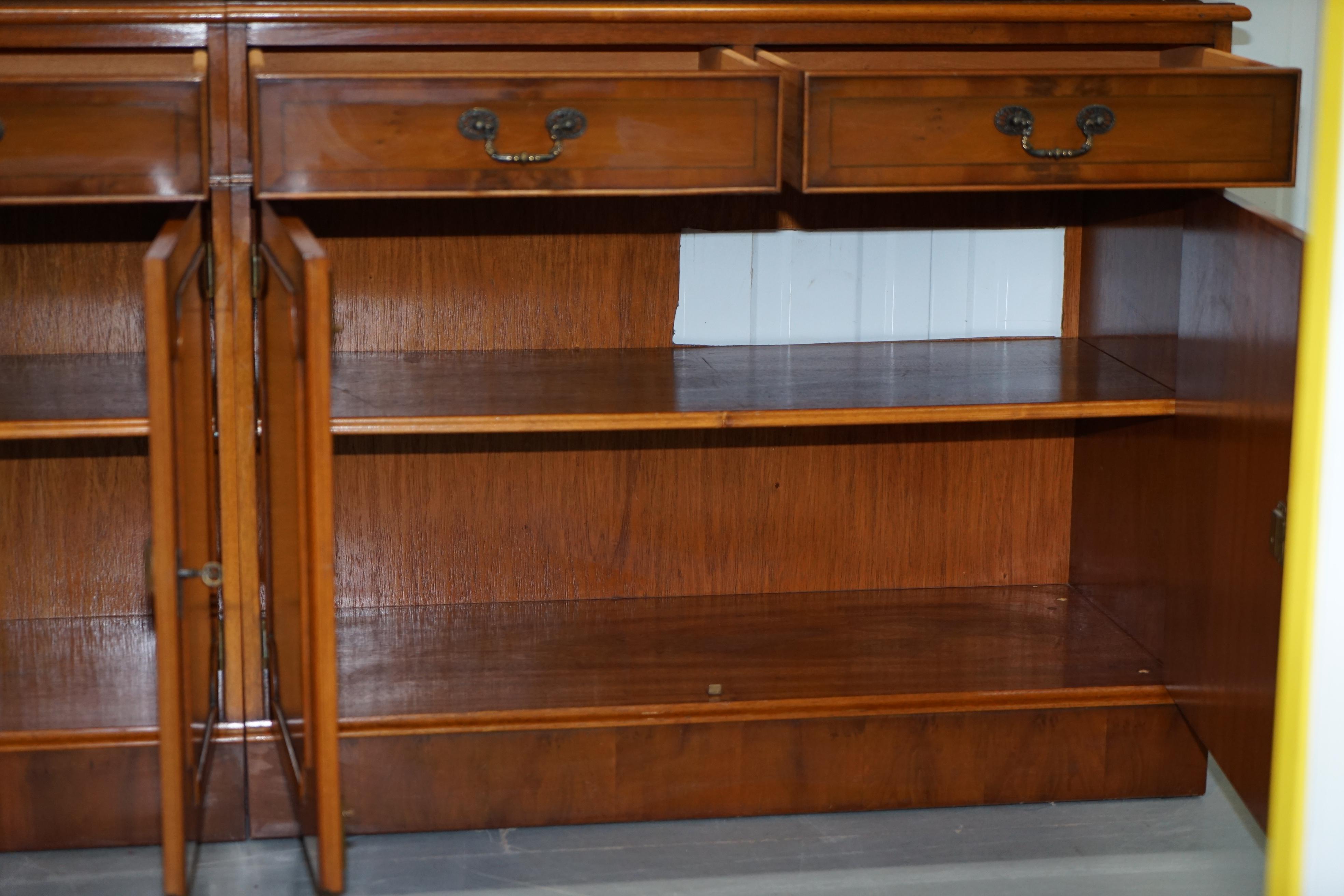 Stunning FLAMED YEW WOOD BRADLEY ENGLAND TRIPLE BANK LiBRARY BOOKCASE CUPBOARD 9