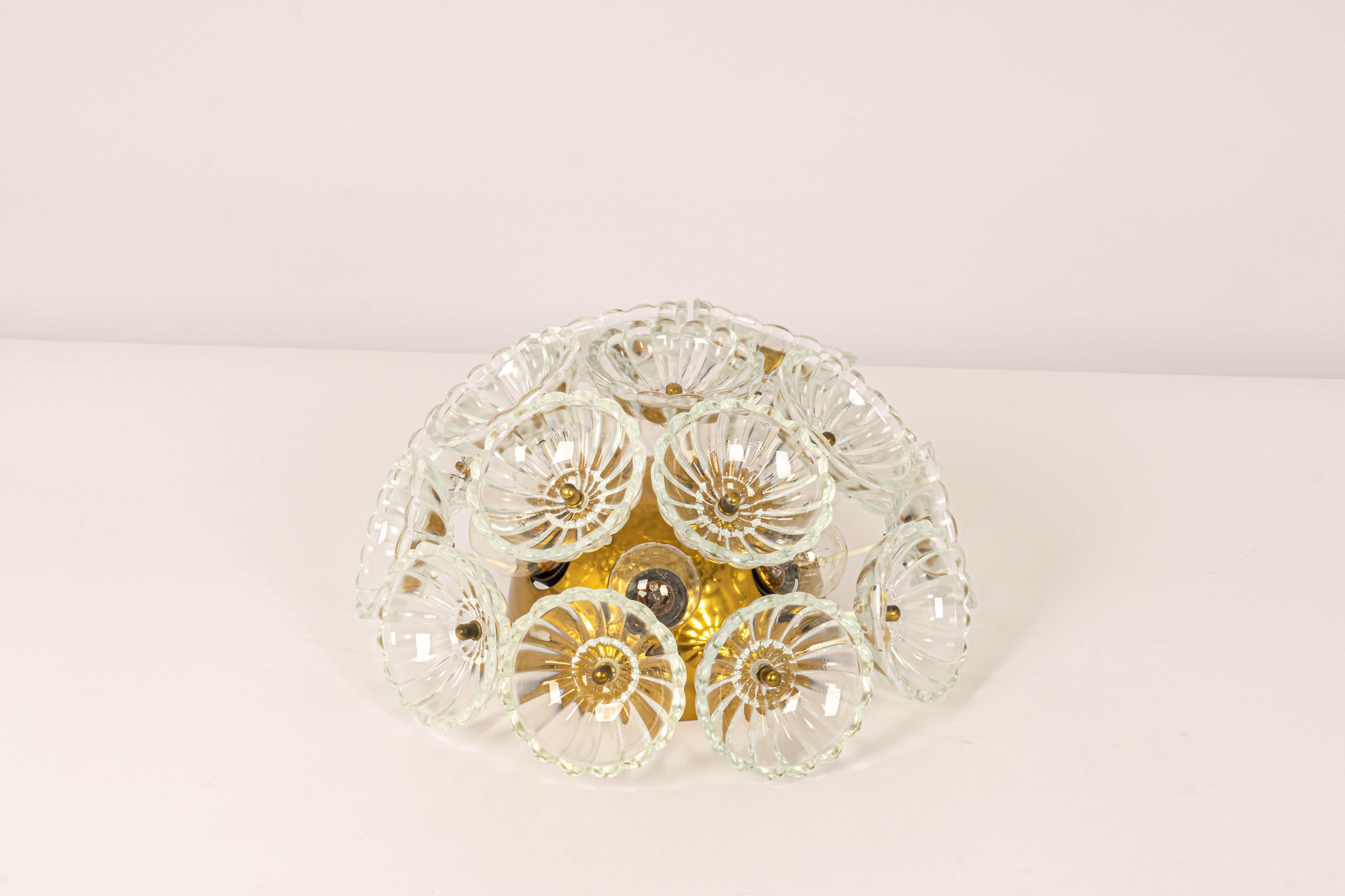 Stunning Floral Glass and Brass Sputnik Flush Mount, Germany, 1960s In Good Condition For Sale In Aachen, NRW