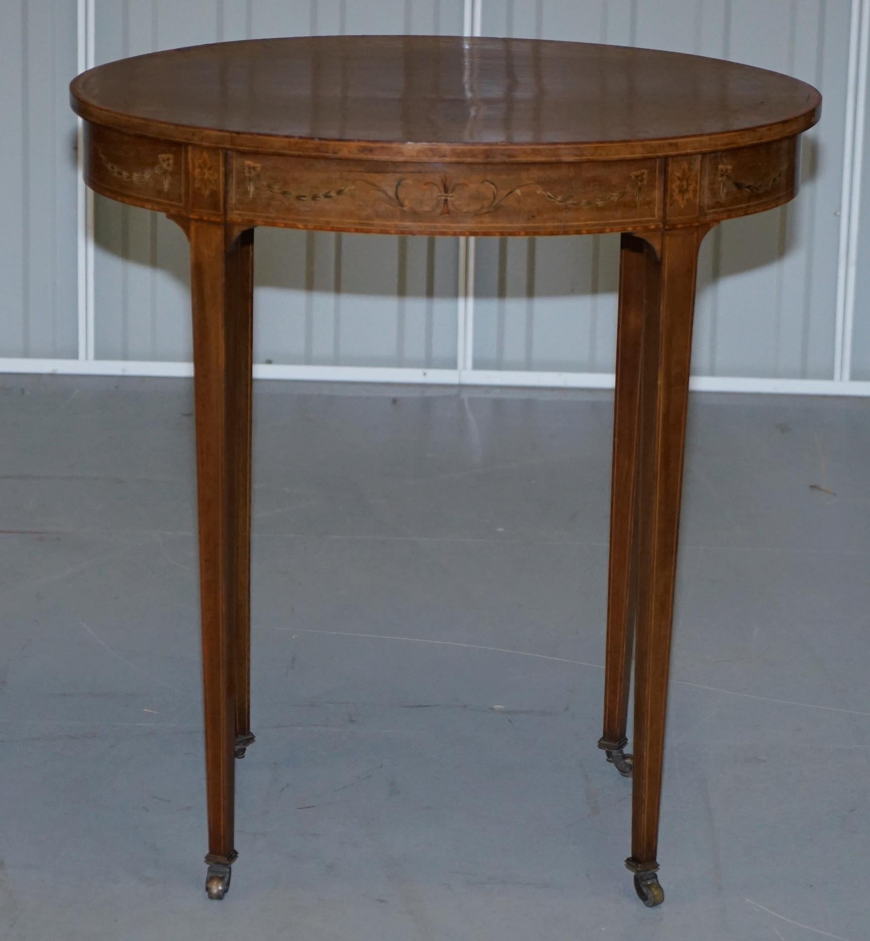 Stunning Floral Inlaid Sheraton Victorian Walnut Oval Occasional Side End Table For Sale 10