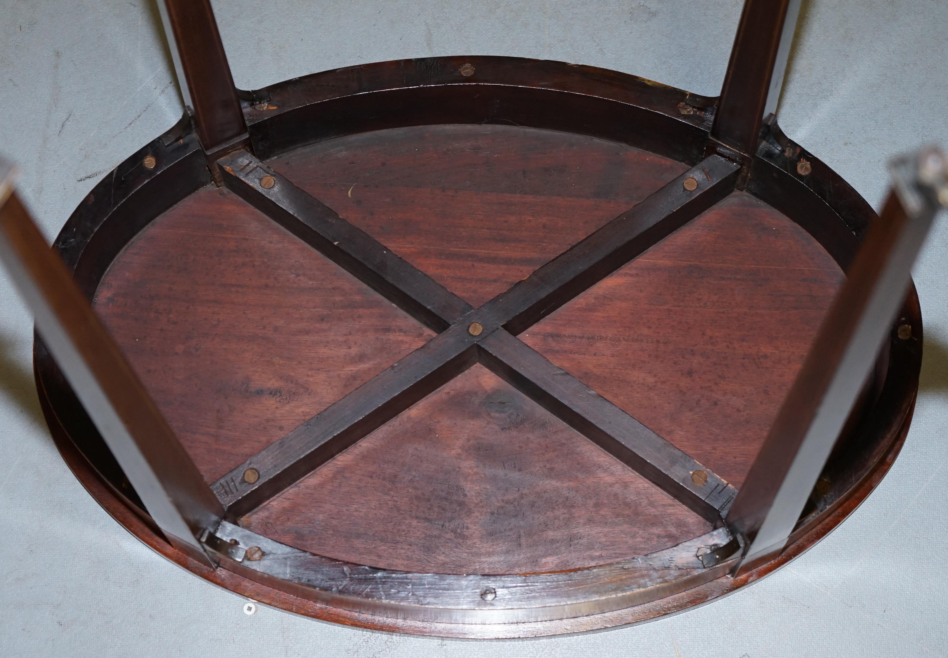 Stunning Floral Inlaid Sheraton Victorian Walnut Oval Occasional Side End Table For Sale 12