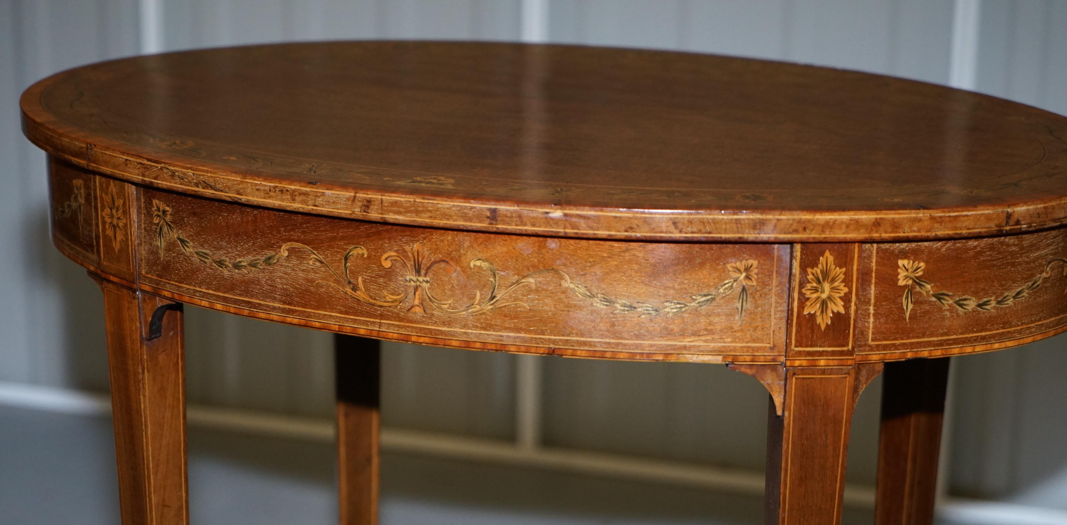 Stunning Floral Inlaid Sheraton Victorian Walnut Oval Occasional Side End Table For Sale 3