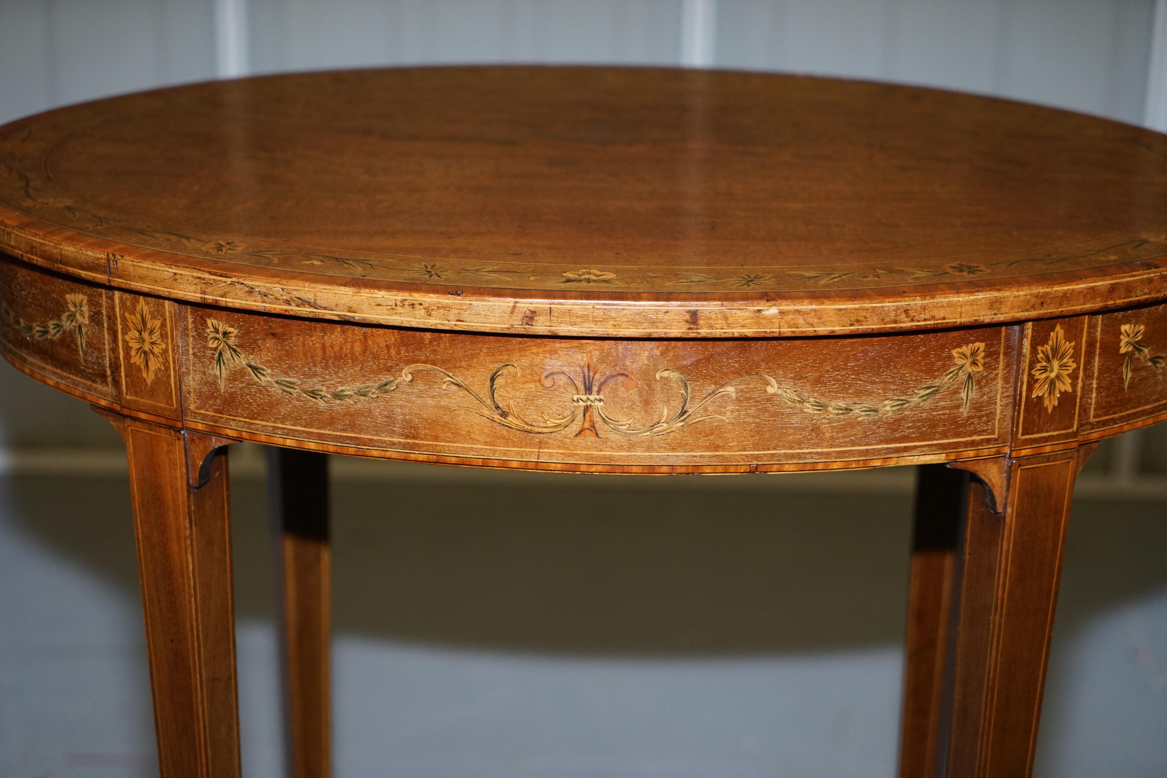 Stunning Floral Inlaid Sheraton Victorian Walnut Oval Occasional Side End Table For Sale 4