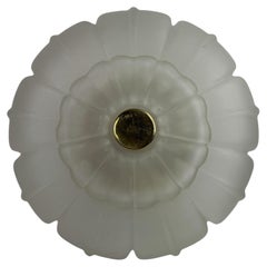 Stupefacente montatura da incasso in vetro e ottone a forma di fiore, Germania, anni '70