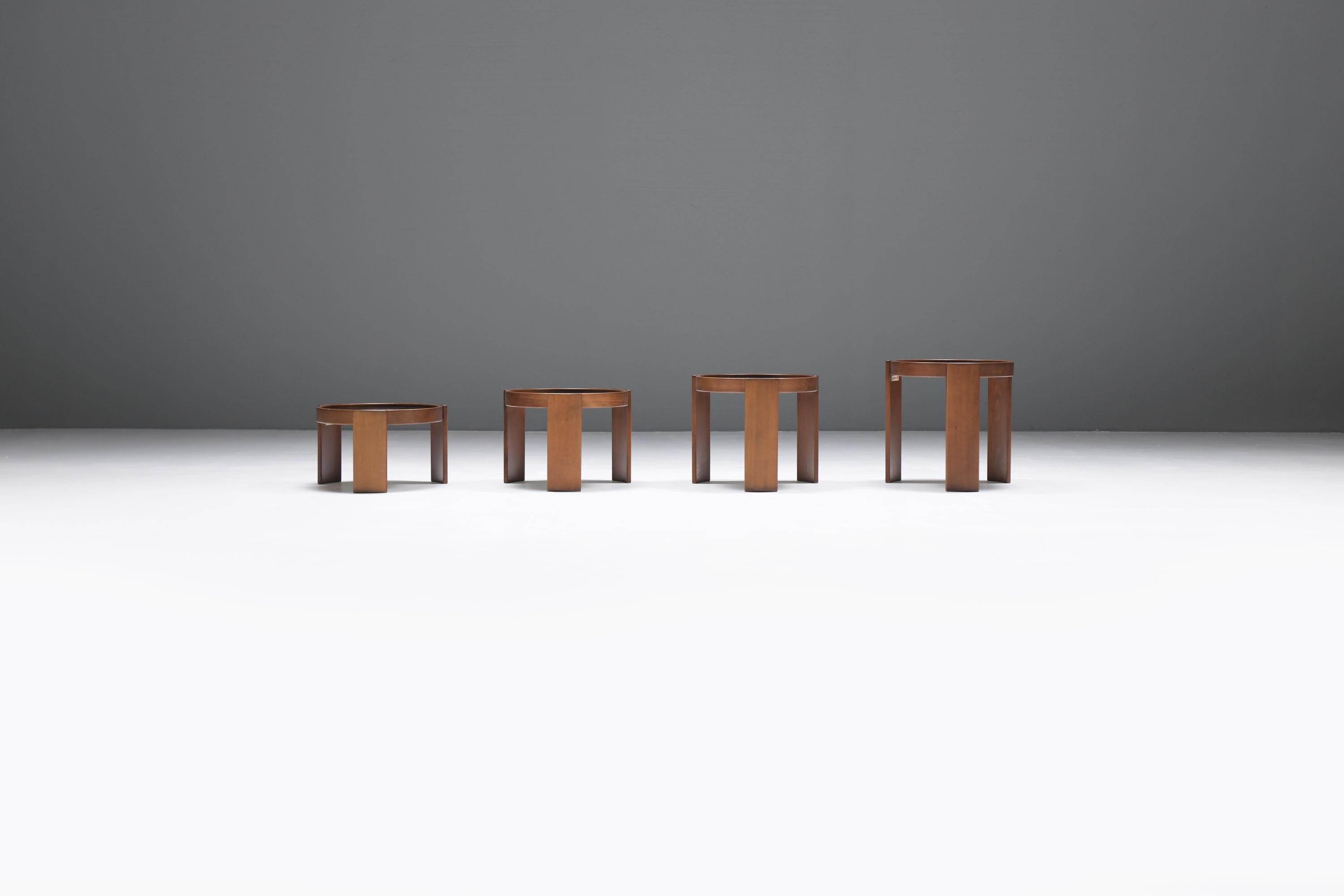 Italian Stunning Nesting tables 780 in walnut by Gianfranco Frattini for Cassina