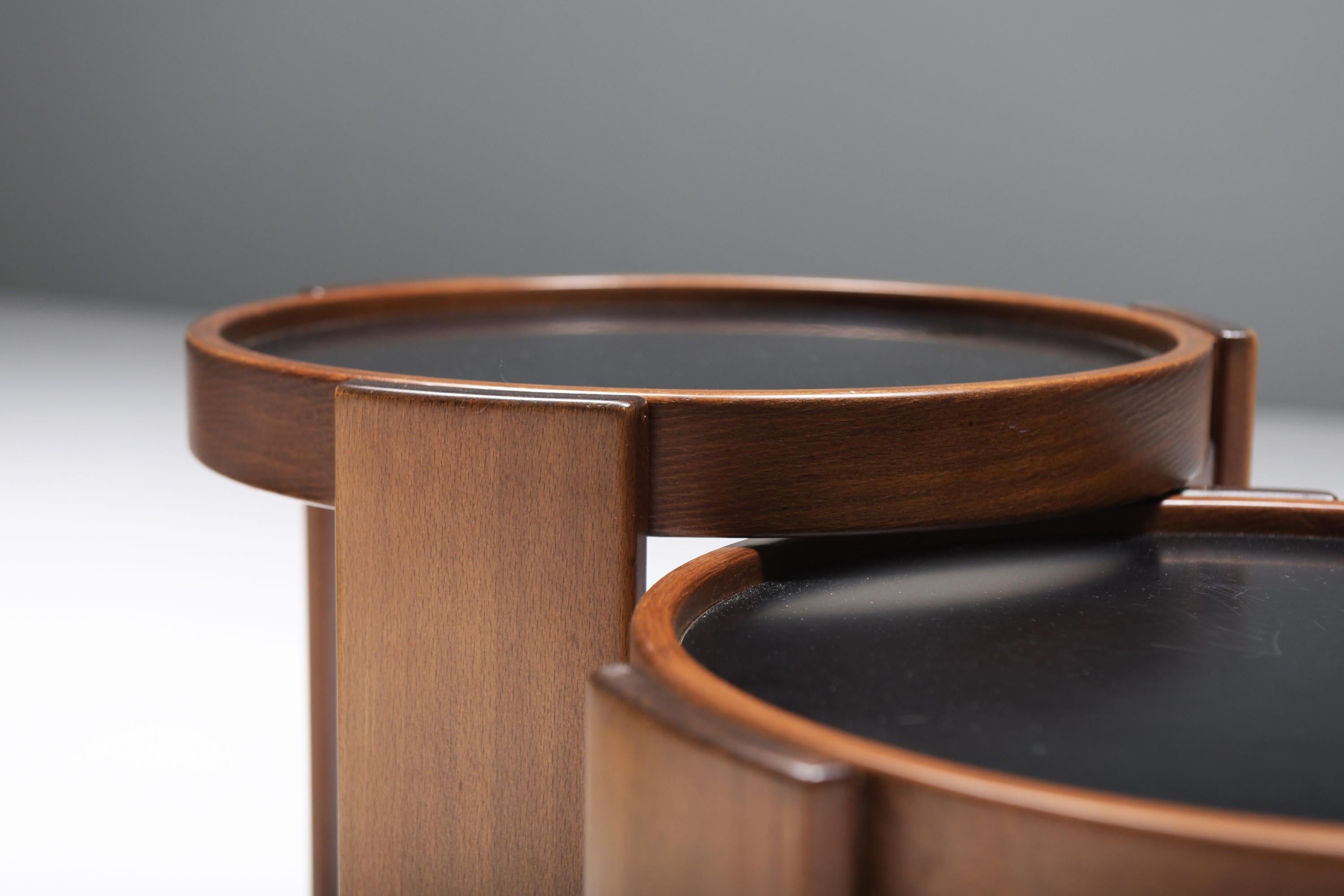 20th Century Stunning Nesting tables 780 in walnut by Gianfranco Frattini for Cassina