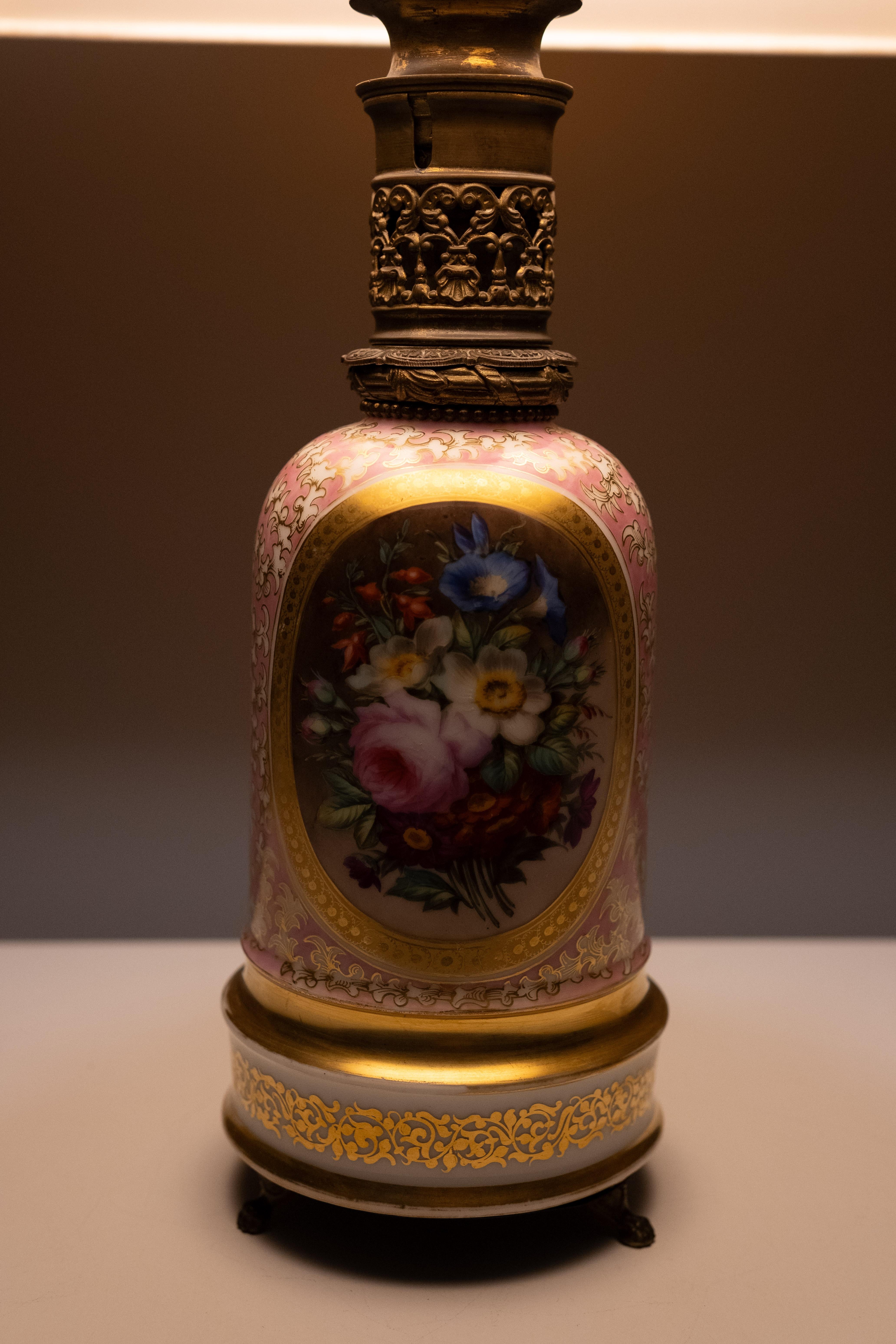 Stunning France Sevres Porcelain Hand Painted Table lamp 1880s For Sale 4
