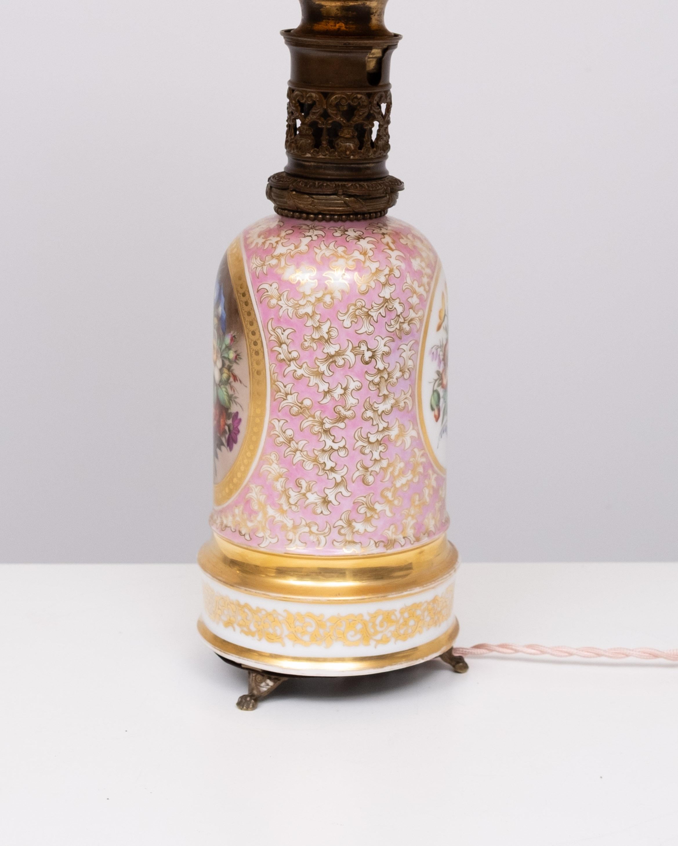 Late 19th Century Stunning France Sevres Porcelain Hand Painted Table lamp 1880s For Sale
