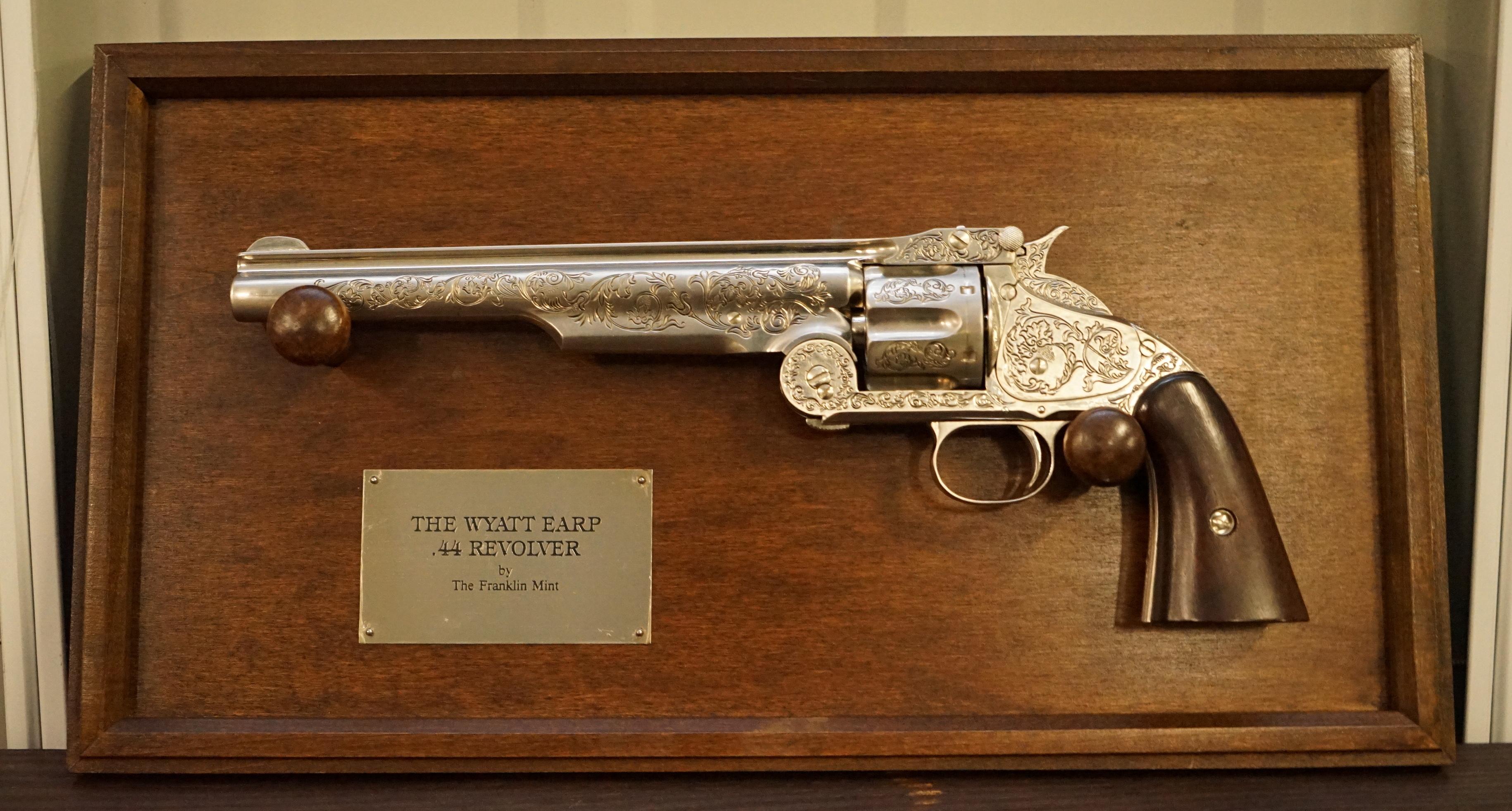 the wyatt earp 44 revolver