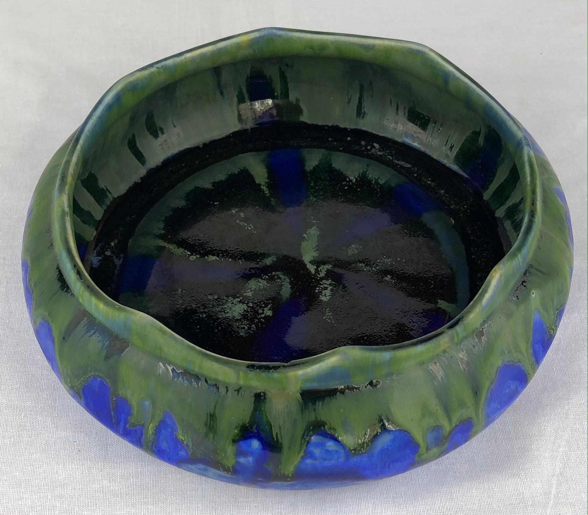 Gilbert Menetier French Art Deco Ceramic Bowl, Signed For Sale 1