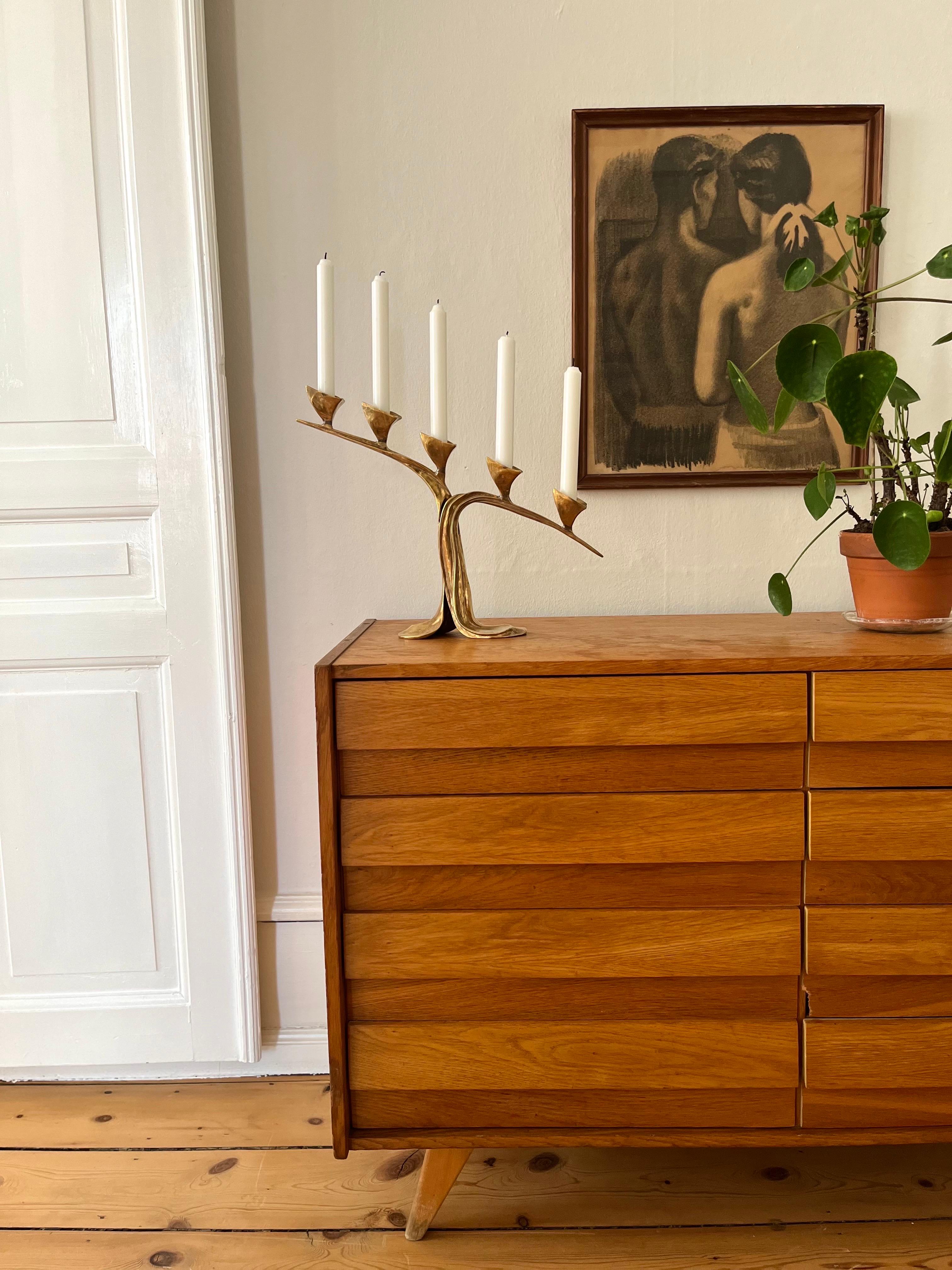 Superbe candélabre Art nouveau français en laiton, années 1940 Bon état - En vente à Frederiksberg C, DK