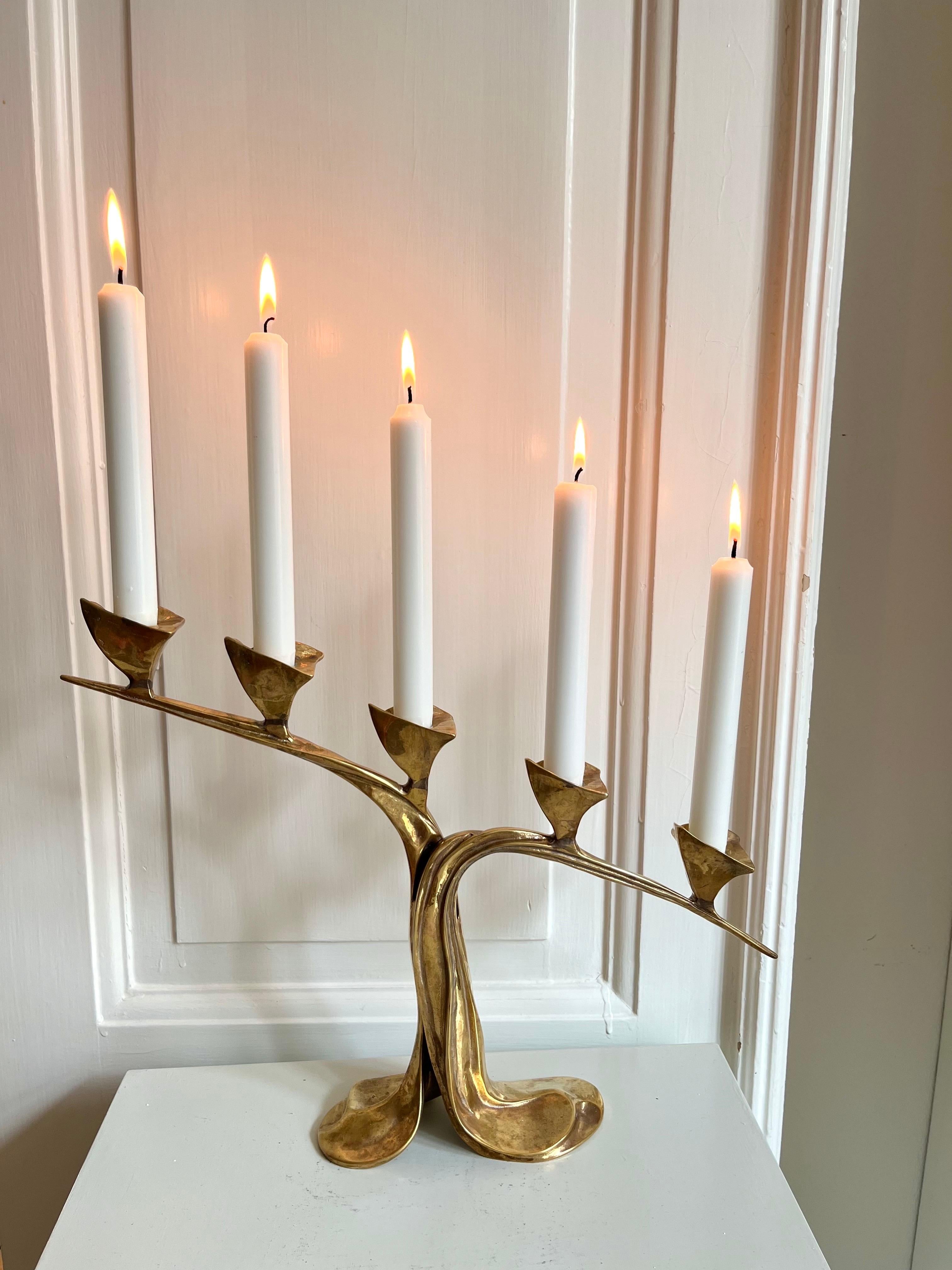 Laiton Superbe candélabre Art nouveau français en laiton, années 1940 en vente