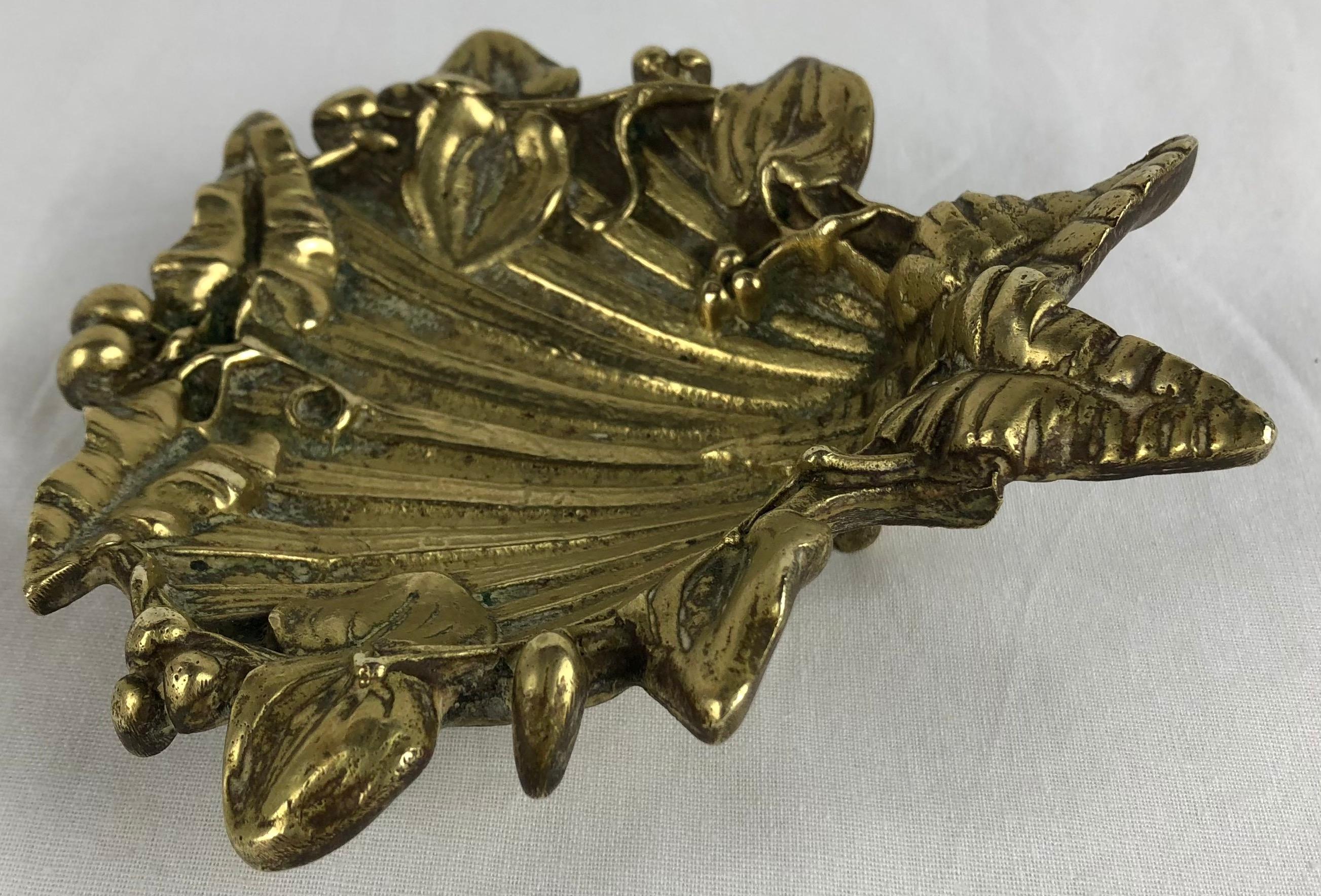 20th Century Stunning French Art Nouveau Bronze Key Bowl or Vide Poche, Signed A. Remy Ets.