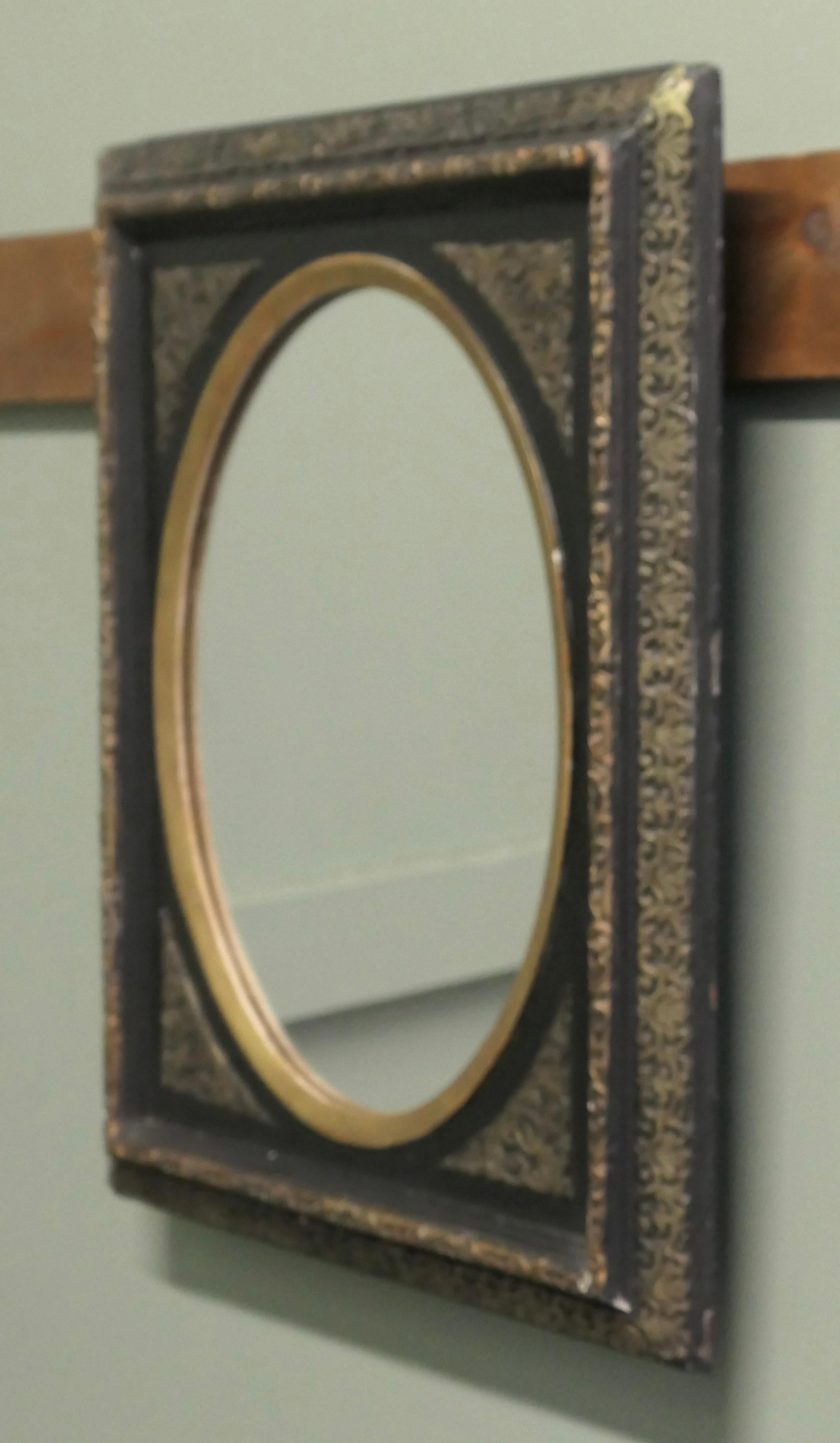 Splendido specchio da parete francese Impero in ottone dorato e lacca nera In condizioni buone in vendita a Godshill, Isle of Wight