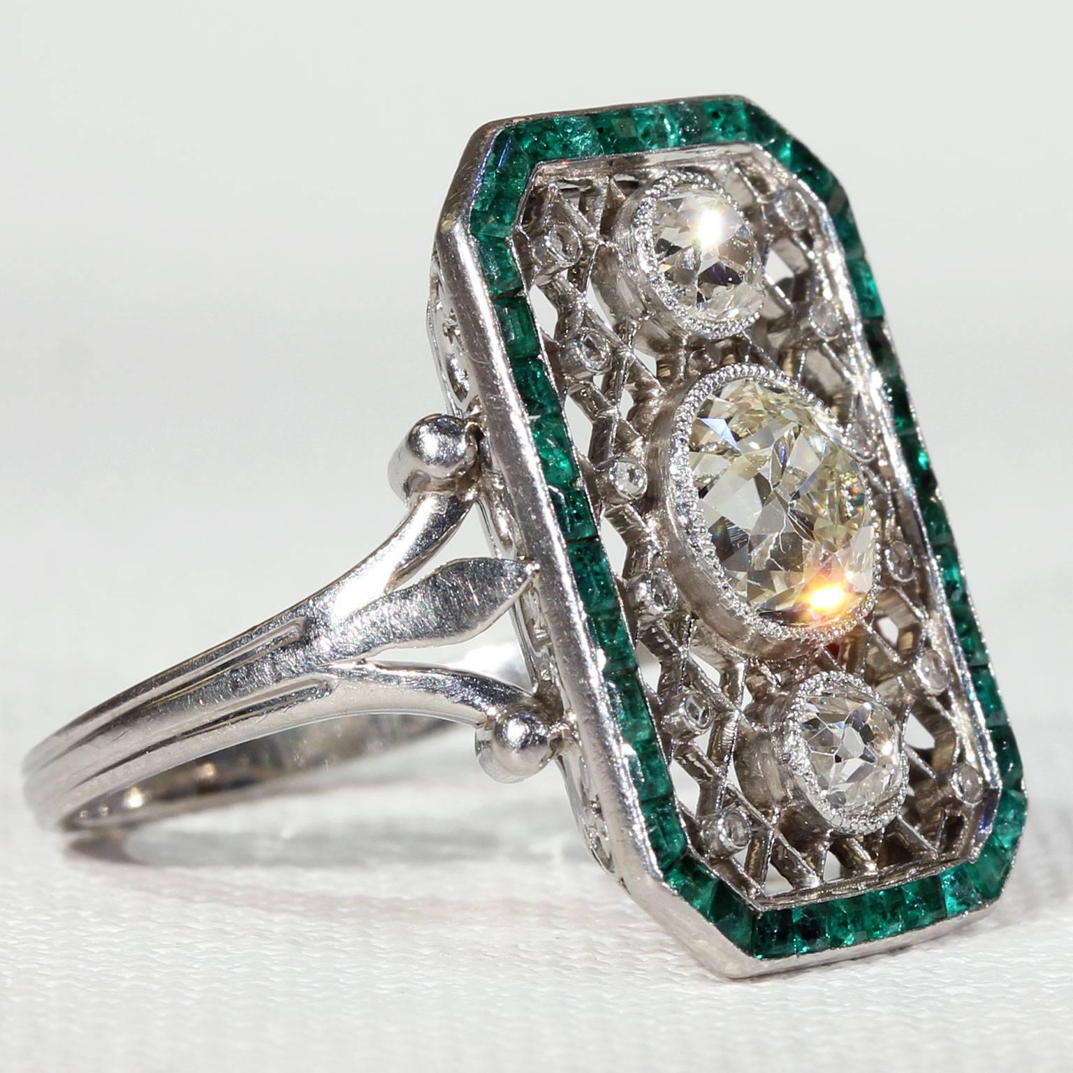 Belle Époque Stunning French Platinum Emerald Diamond Belle Epoque Ring For Sale