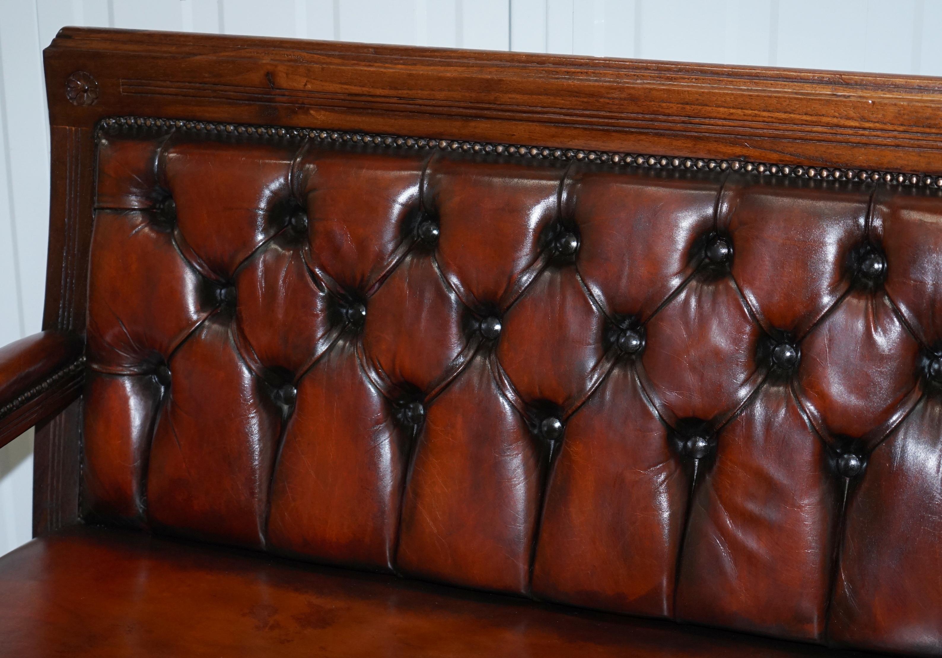 Stunning Fully Restored Chesterfield Brown Leather Mahogany Bench Part of Suite 1