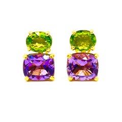 Superbes boucles d'oreilles en vermeil avec péridot ovale véritable et améthyste taille coussin
