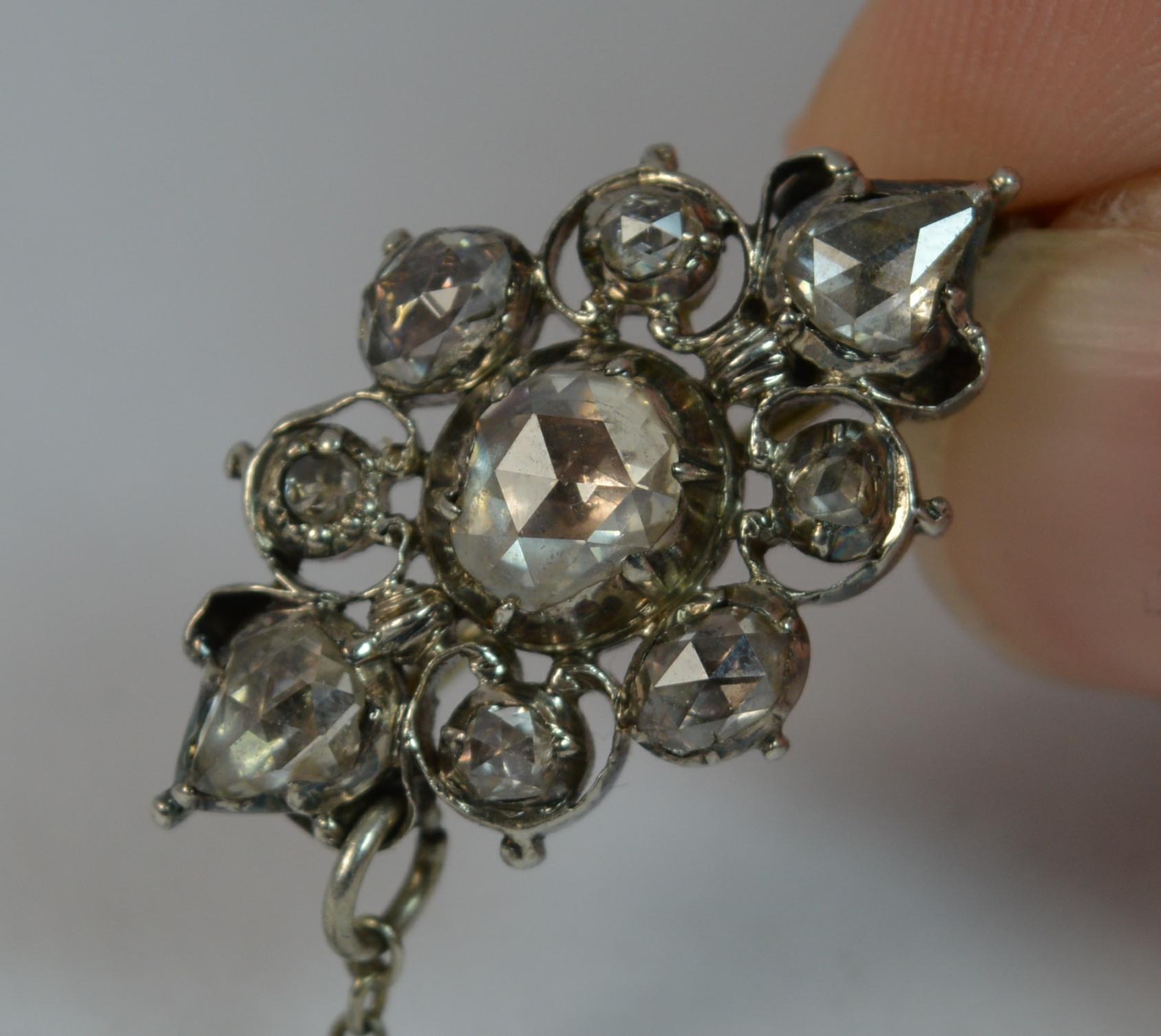 Stunning Georgian 1.8 Carat Rose Cut Diamond 15 Carat Gold Brooch, circa 1780 1