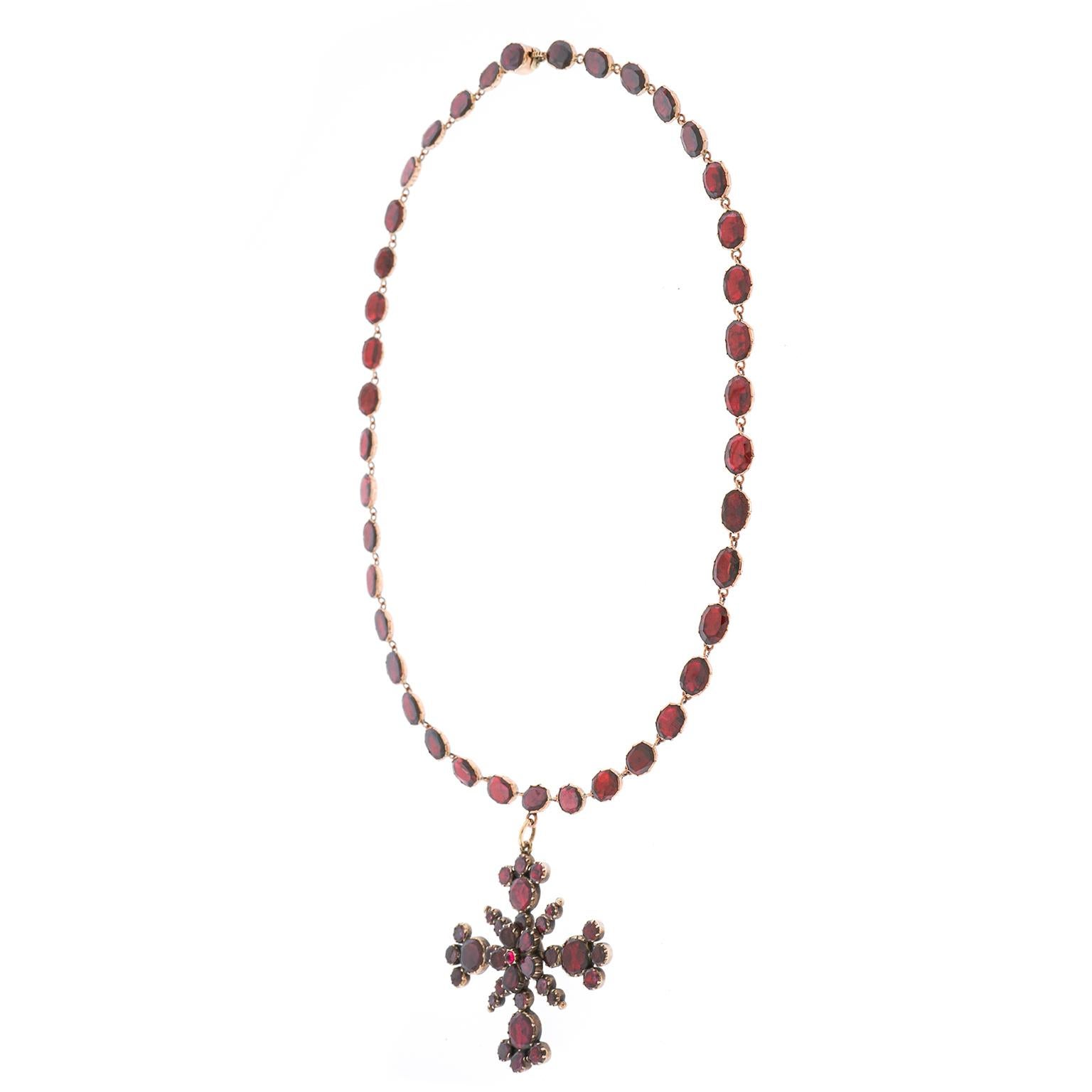 Stunning Georgian Garnet-Set Maltese Cross Necklace 5