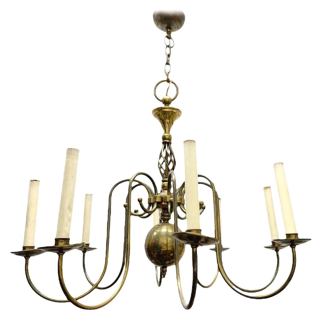 Superbe lustre à 8 lumières en métal et laiton de style Flemish, Belgique, années 1930