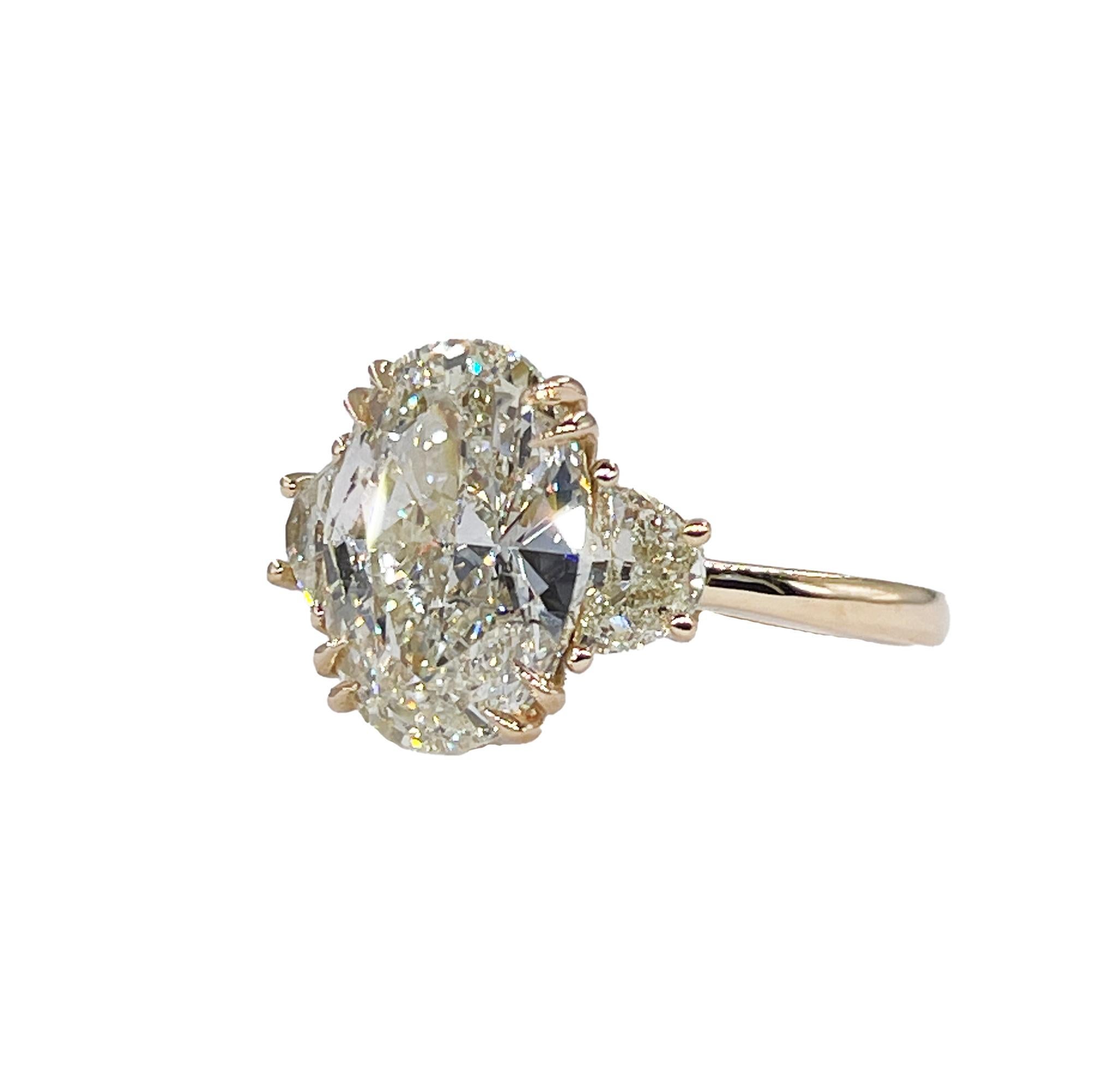 Timeless GIA 3.50ct OVAL DIAMOND Engagement Wedding Three Stone 18k Gold Vintage Ring.

This timeless trilogy ring will take your breath away!! Incredible opportunity to own a Huge 100% NATURAL, NONE-treated diamond ring at the great price.
If you
