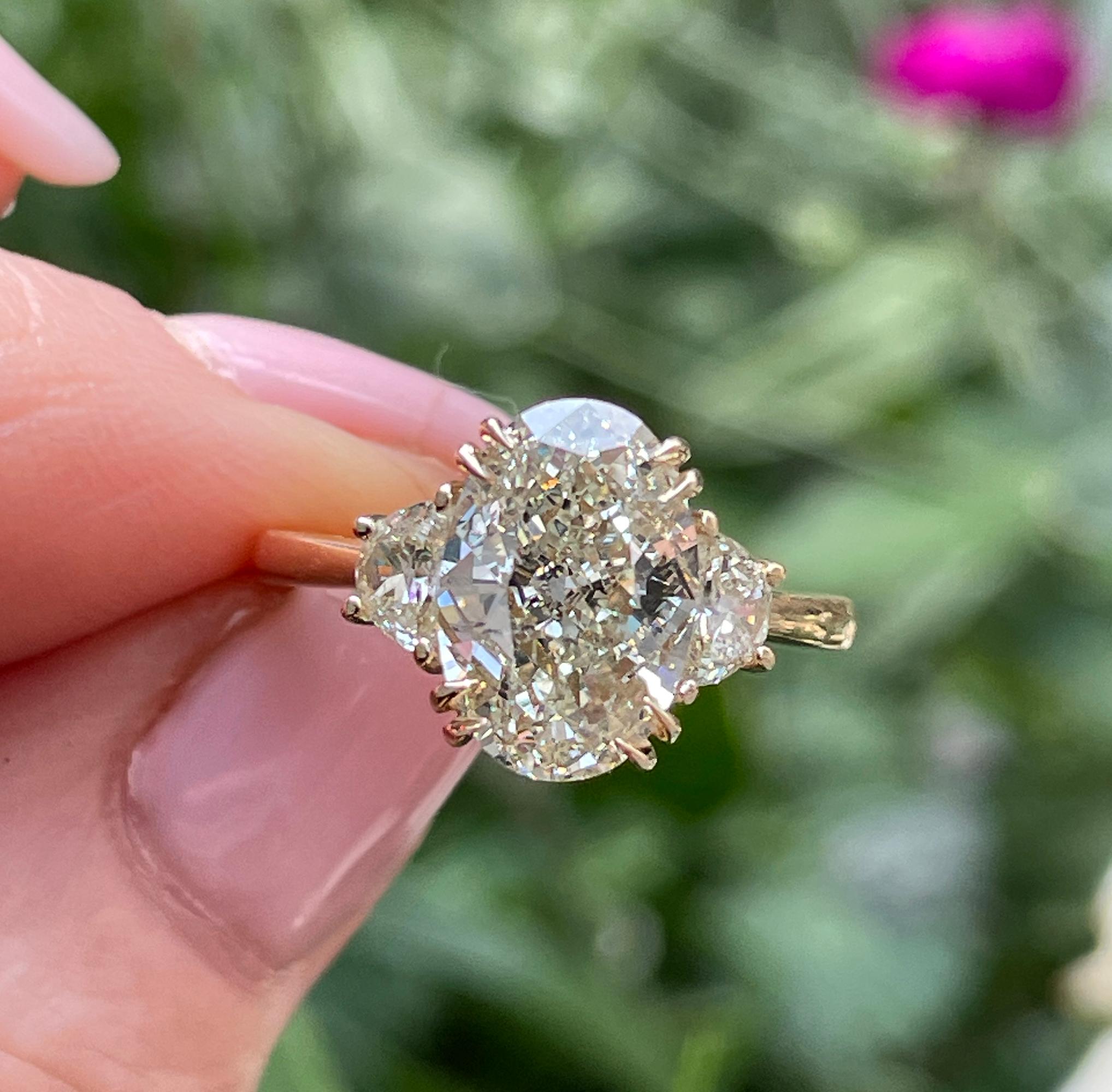 Stunning GIA 3.50ct Vintage OVAL DIAMOND Engagement Wedding 3 stone 18KYG Ring 1