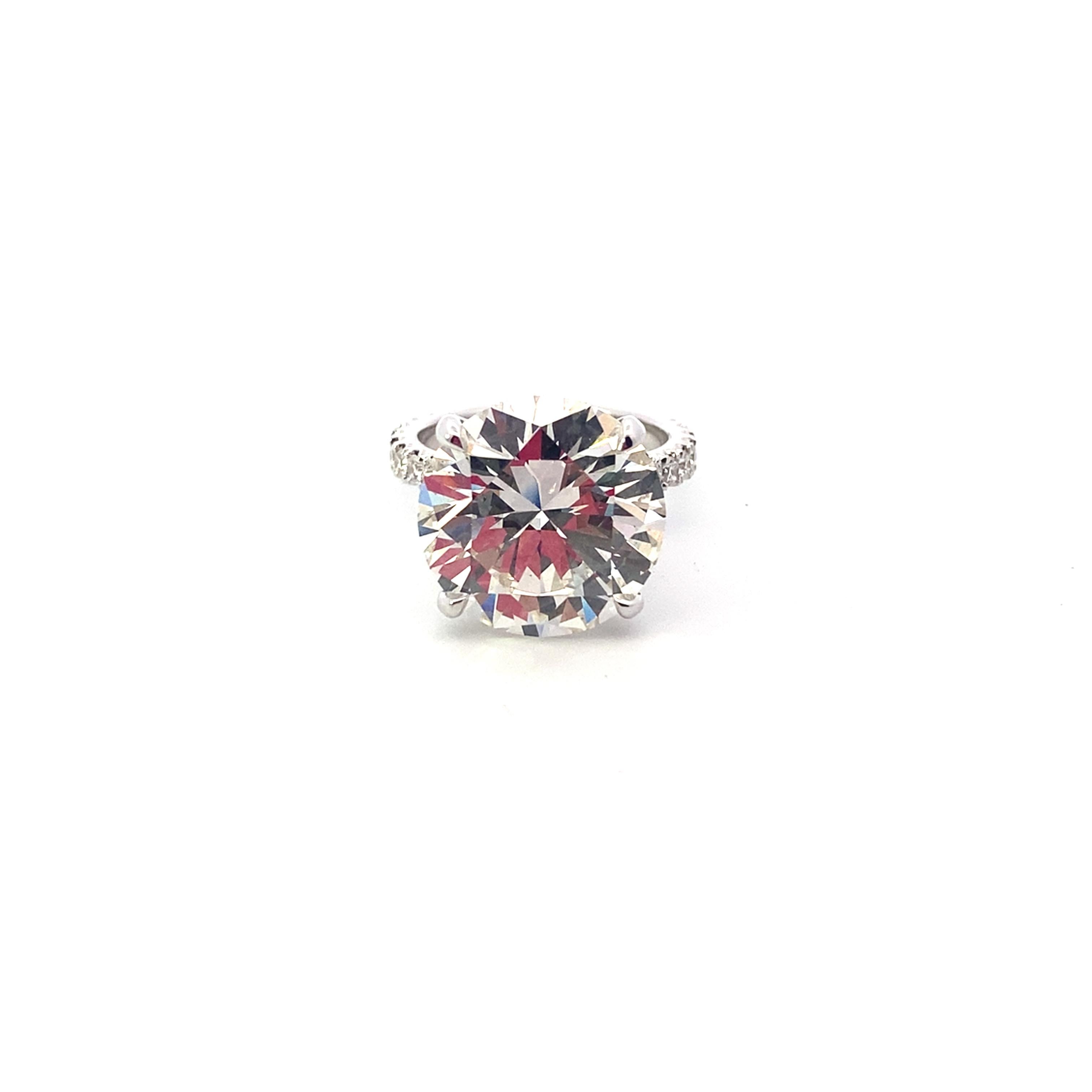 Stunning GIA Certified 12.80 Carat Round Brilliant Cut Diamond J color, SI1 For Sale 1
