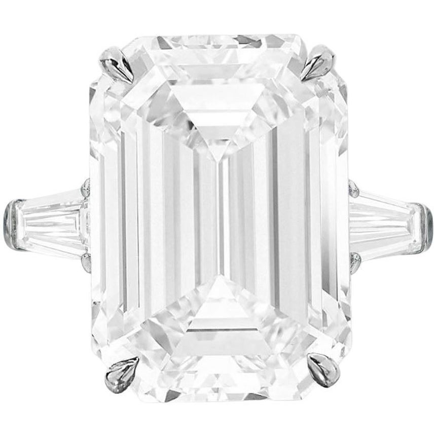 Stunning GIA Certified 5 Carat F Color VVS1 Emerald Cut Diamond Ring For Sale