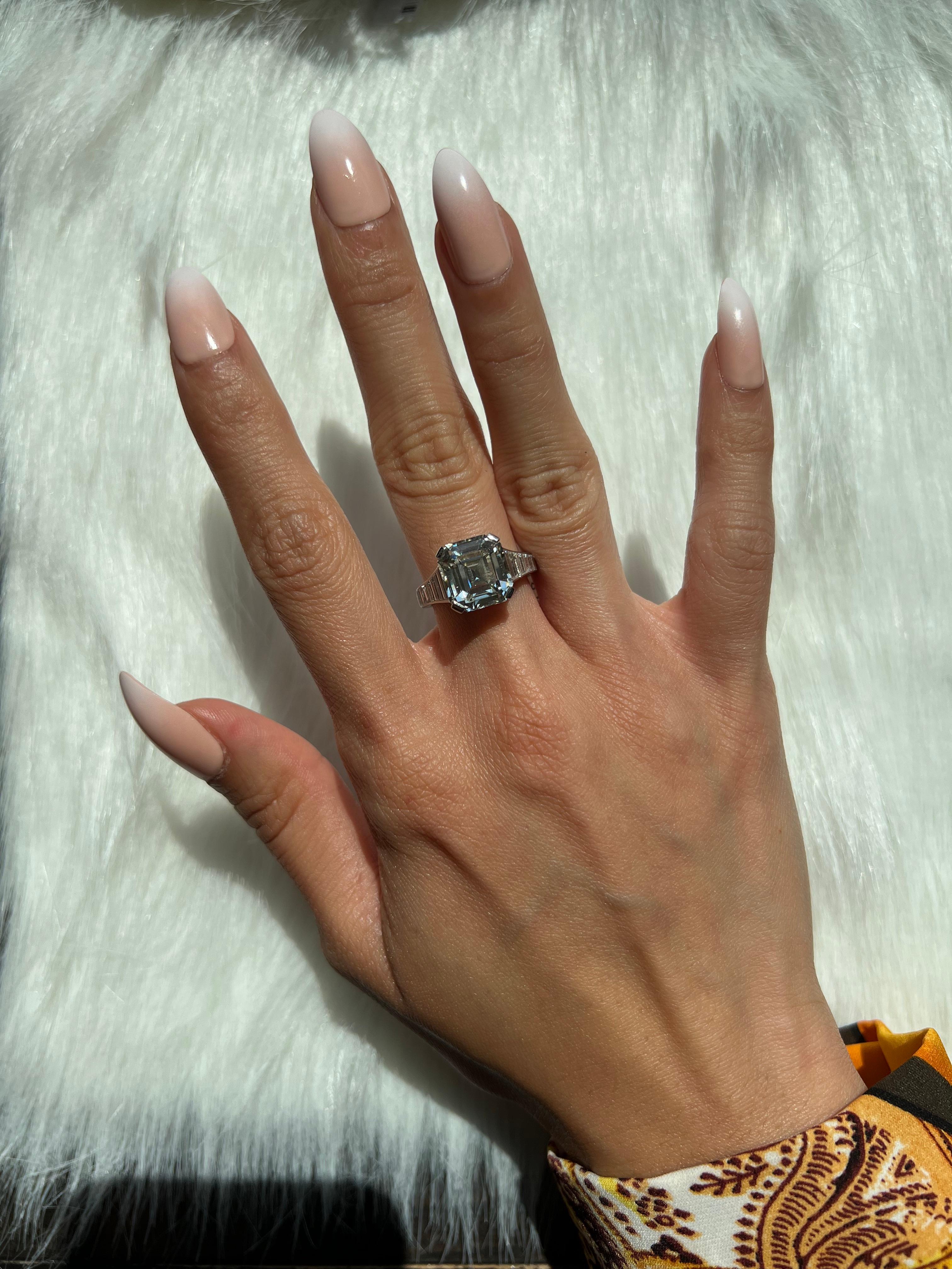 Women's or Men's Sophia D, GIA Certified 6.04 Carat Diamond Art Deco Ring set in Platinum For Sale