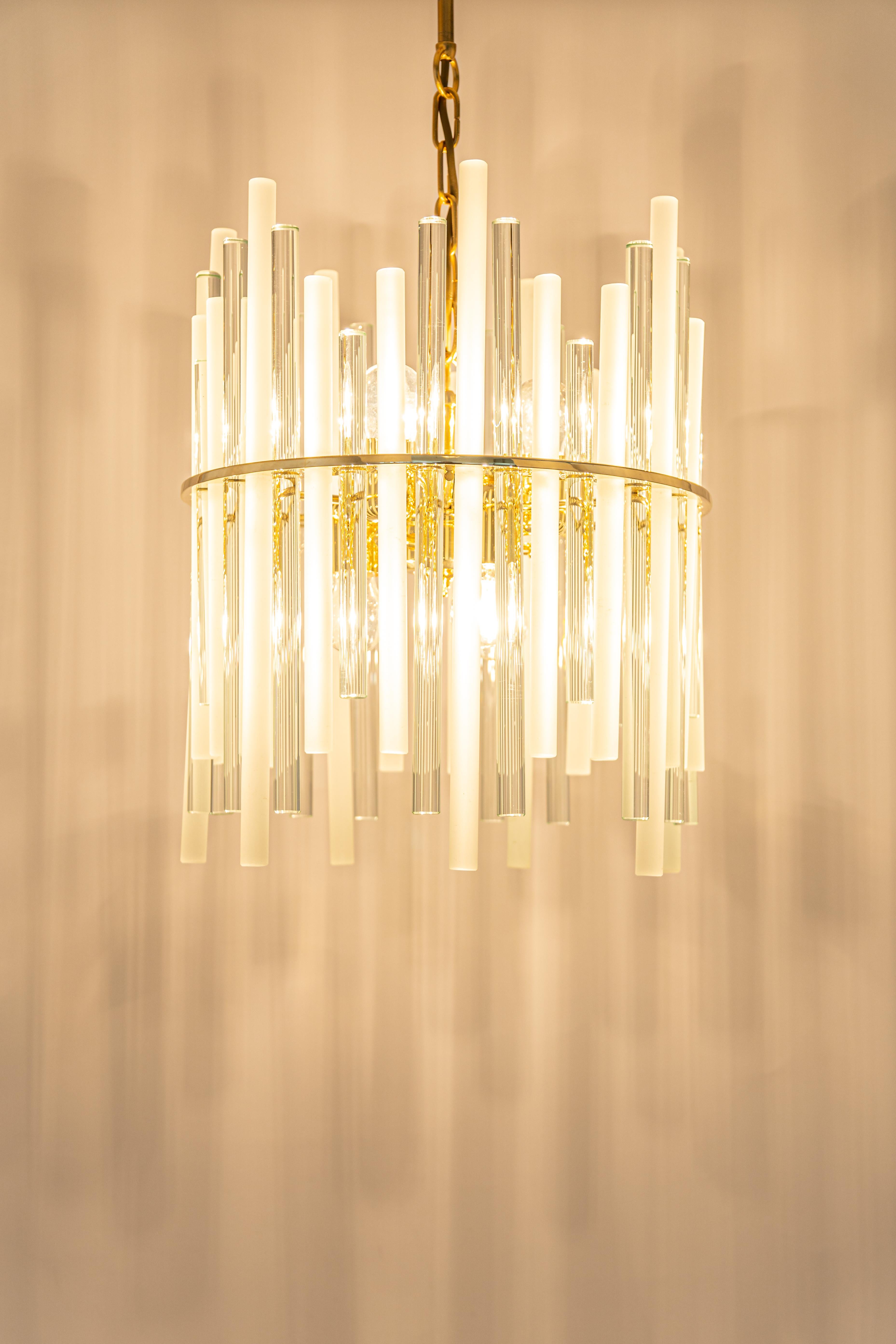 Stunning Gilt Brass and Crystal Glass Rods Chandelier by C.Palme, Germany, 1970s For Sale 4