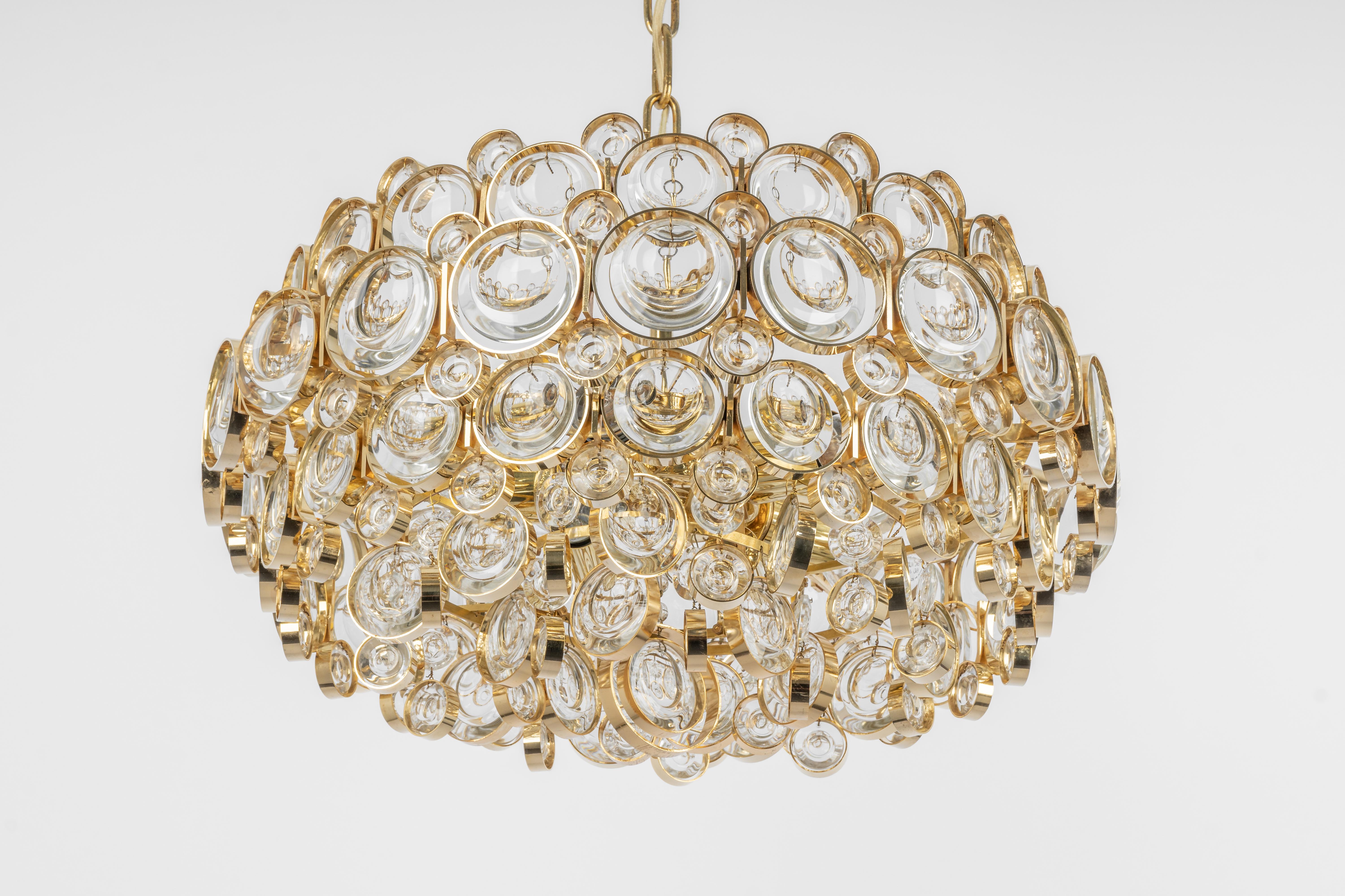 1 of 3 Stupendo lampadario in ottone dorato, Sciolari Design by Palwa, Germania, anni '70 In condizioni buone in vendita a Aachen, NRW