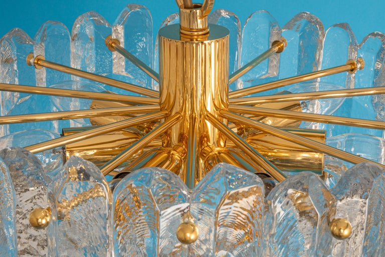 Stunning Gilt Brass, Crystal Glass Light Fixture Palazzo, Kalmar, Austria, 1970 For Sale 7