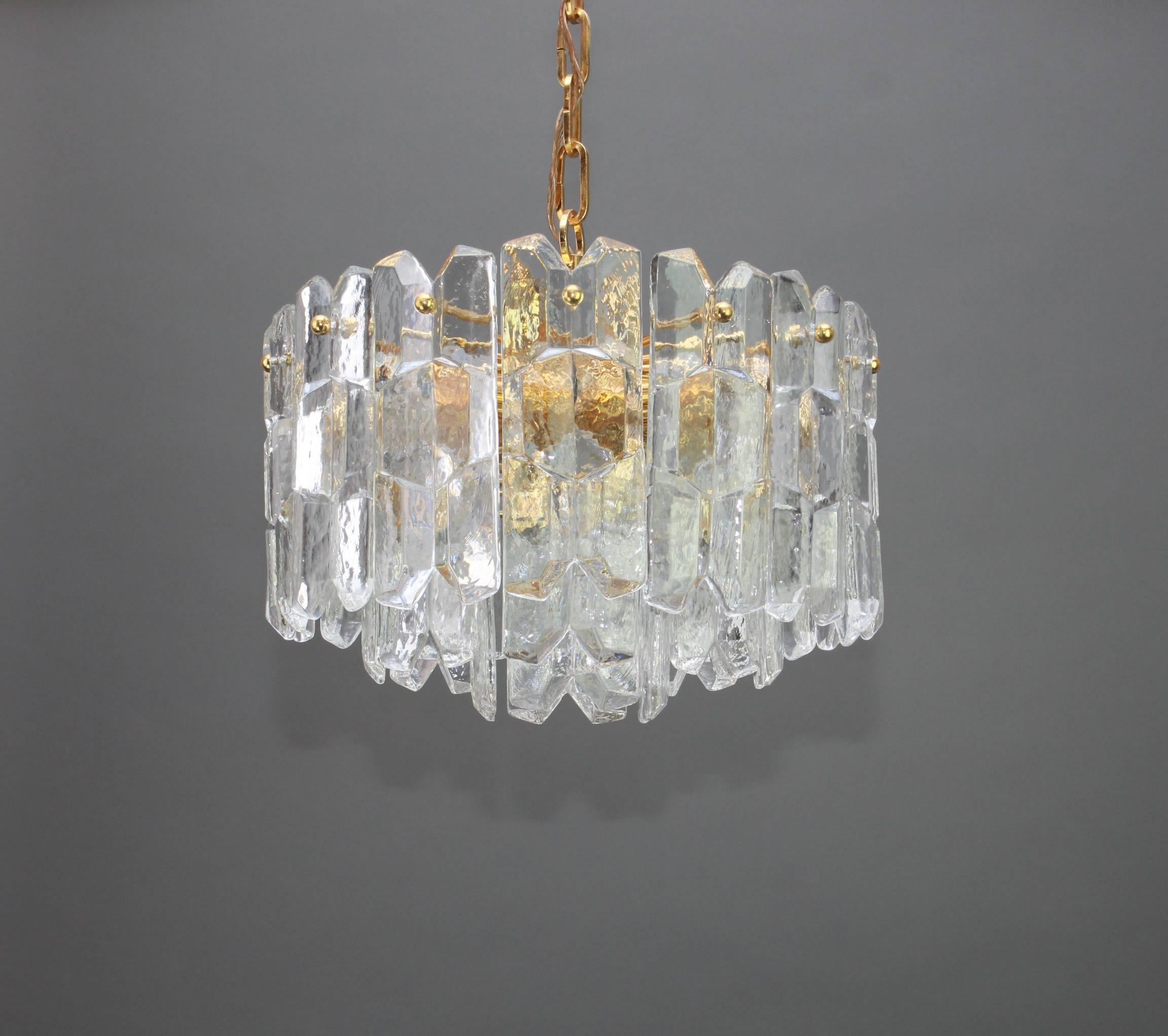 Mid-Century Modern Stunning Gilt Brass, Crystal Glass Light Fixture Palazzo, Kalmar, Austria, 1970 For Sale