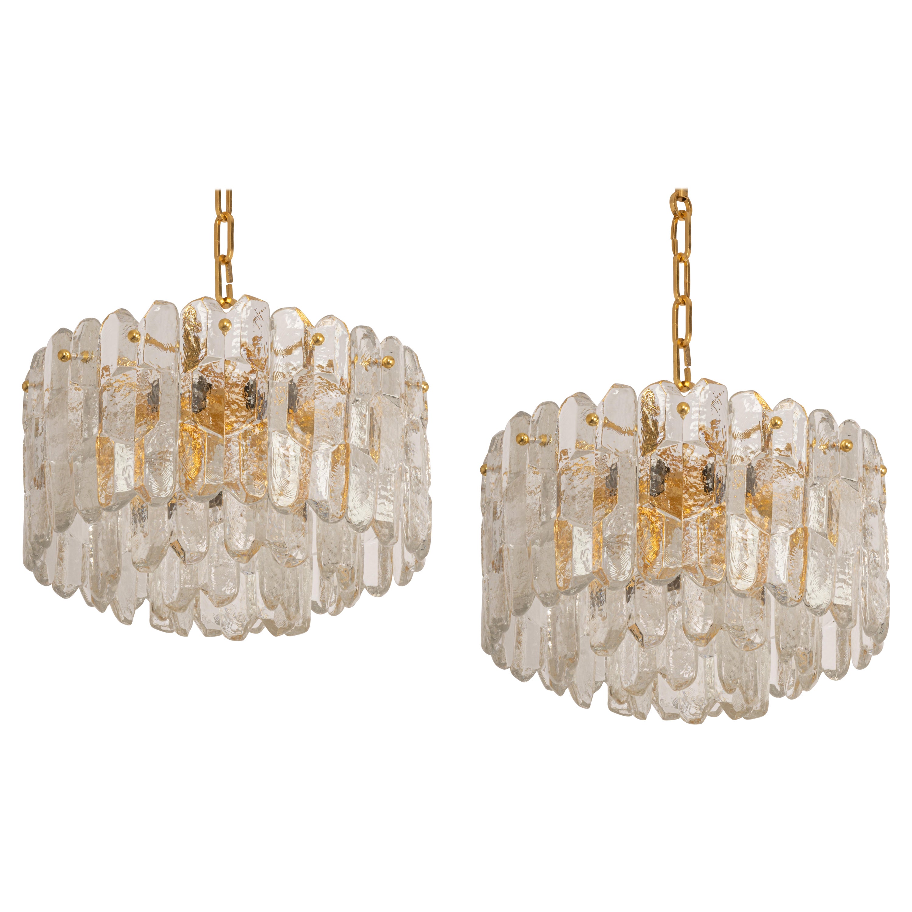Superbe luminaire Palazzo en laiton doré et verre cristal, Kalmar, Autriche, 1970 en vente