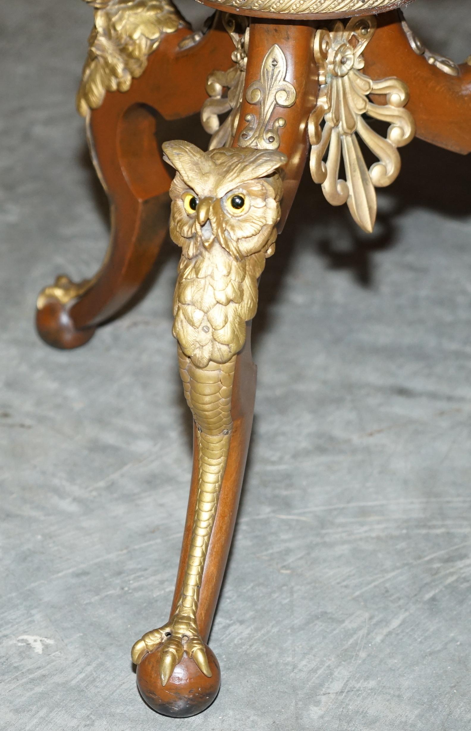 Stunning Gilt Bronze Owl Mounted Side End Lamp Table Claw & Ball Feet Glass Eyes 1