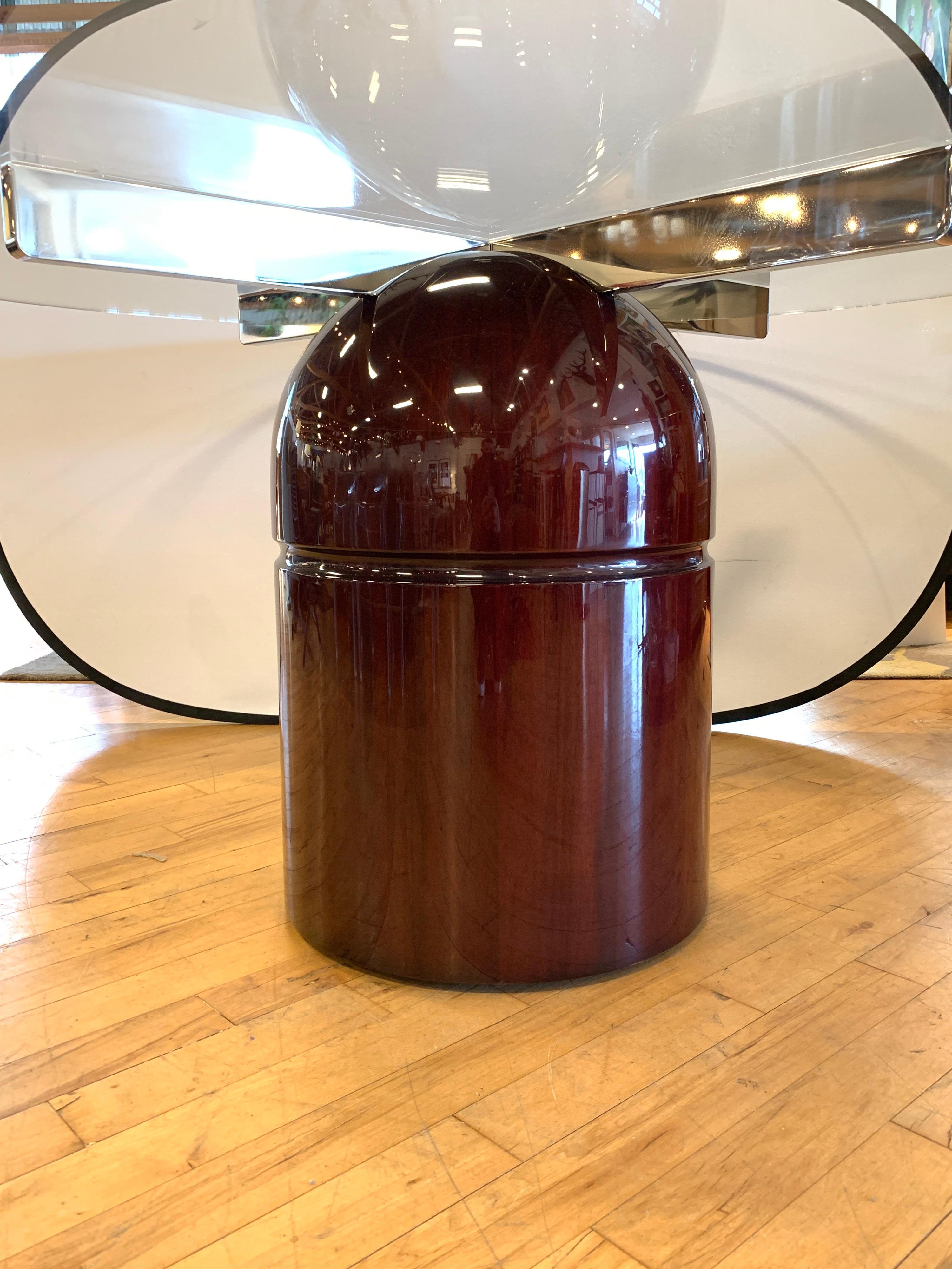 Rare custom piece seldom seen in mirror lacquer finish. Oxblood with the faintest wood grain undertone. Truly gorgeous treatment. This is an ultra rare treatment clad in mahogany and a heavy mirror laquer finish. 